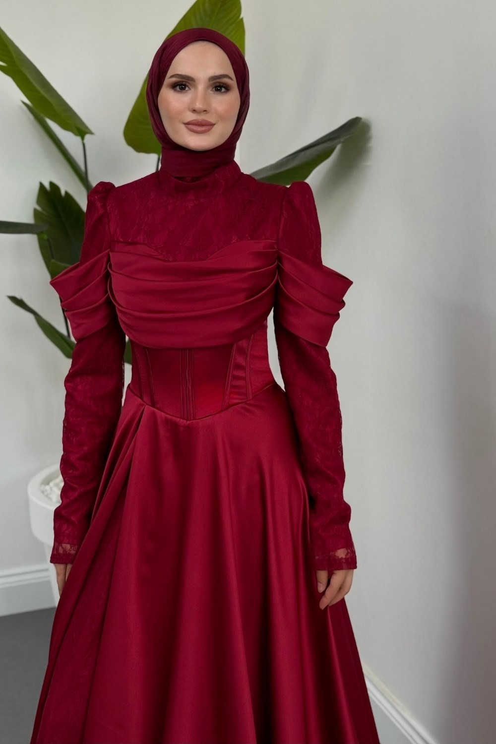 Alessandra Saten Prenses Abiye Bordo (DAR KALIP BİR BEDEN BÜYÜK ÖNERİLİR)