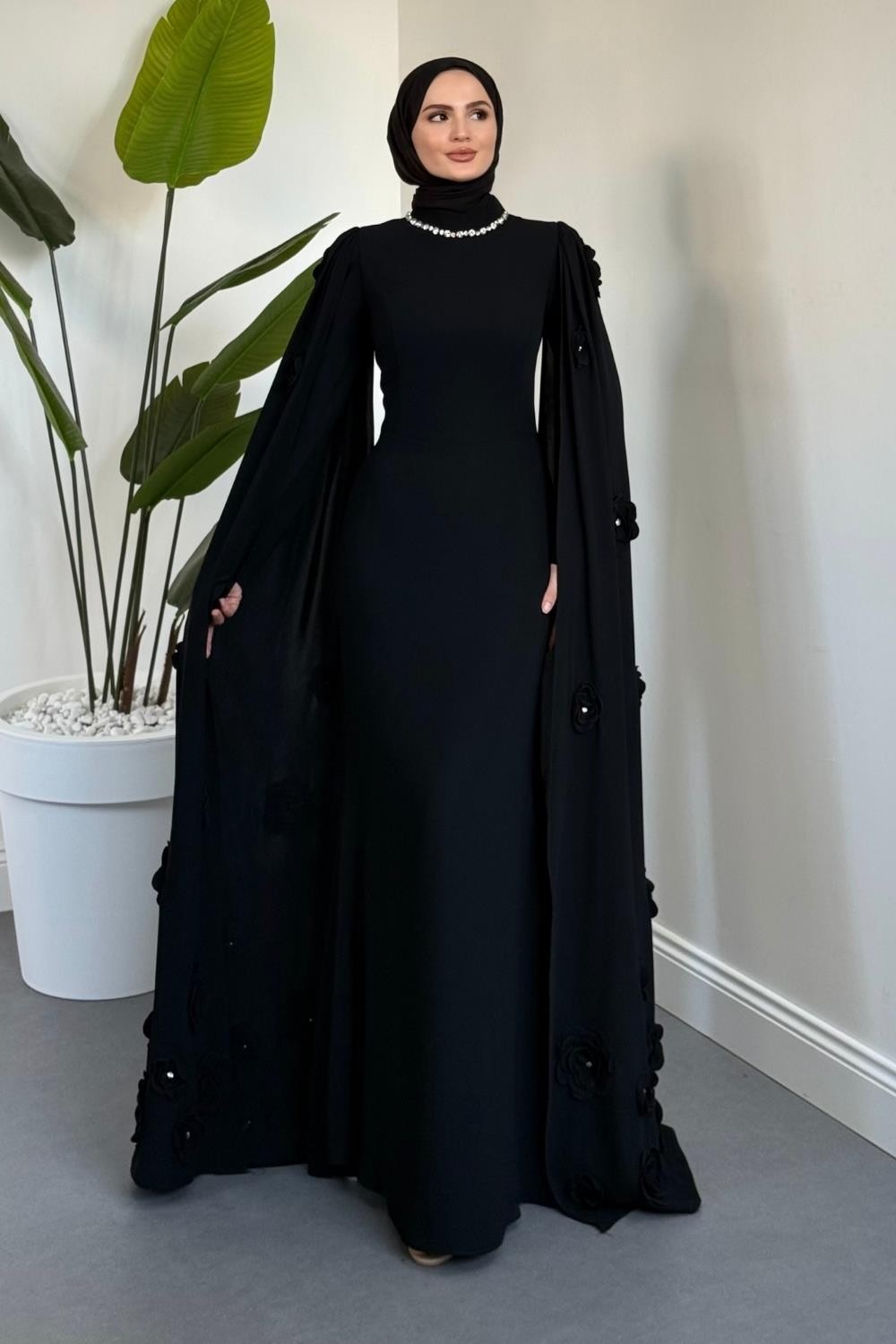 Aliya Pelerini Güllü Balık Abiye Siyah