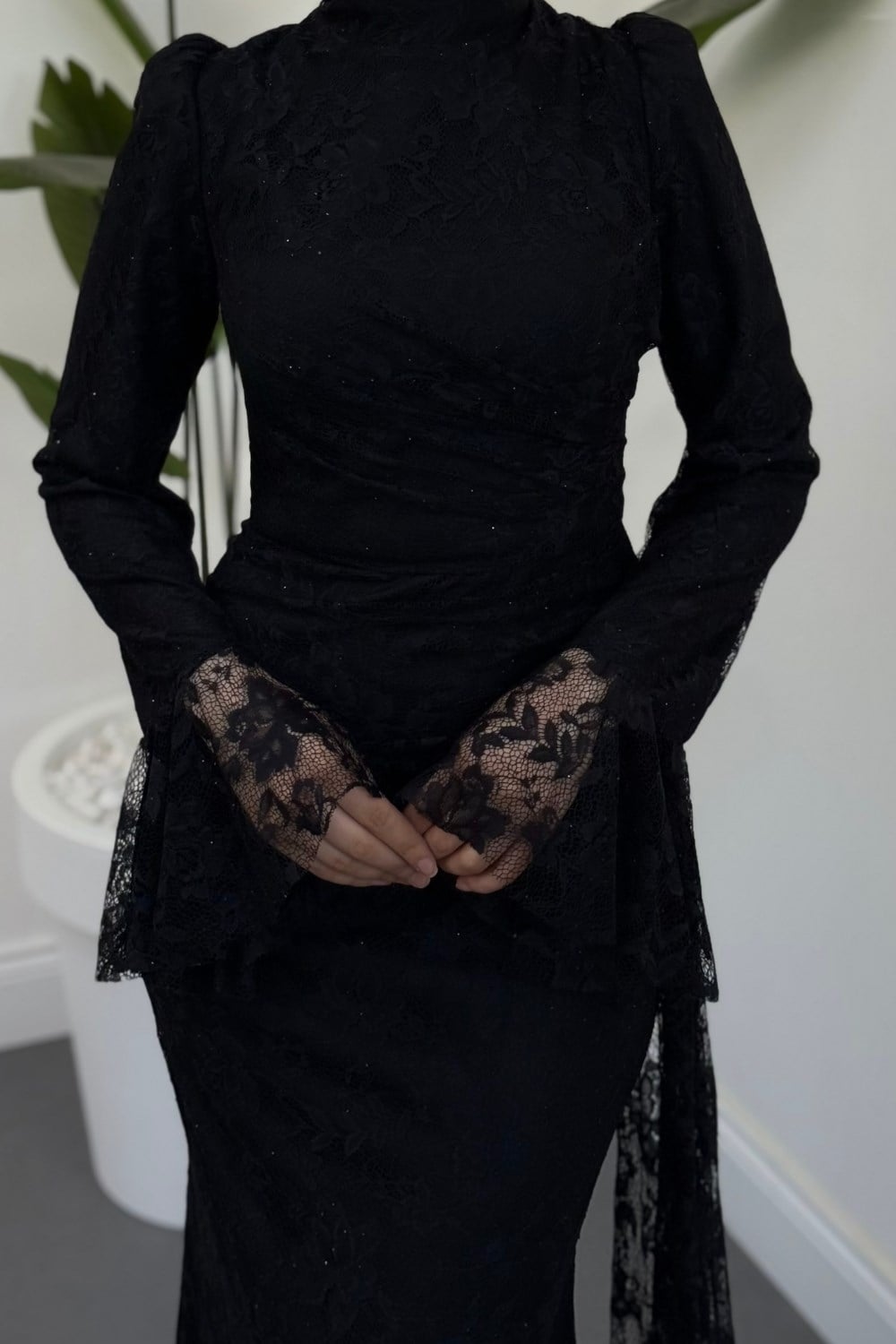Brielle Taşlı Dantelli Abiye Siyah