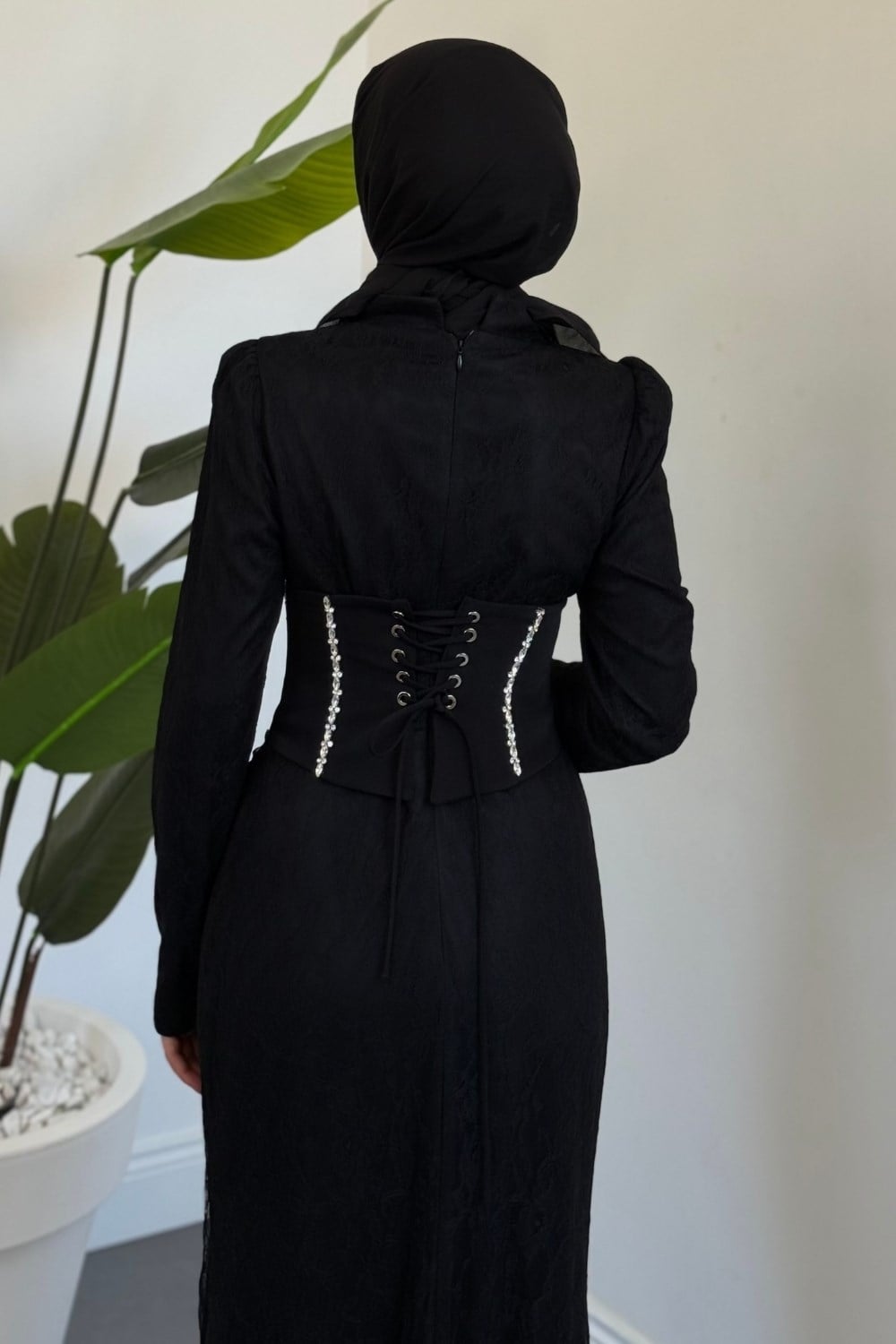 Calyra Seyyar Korseli Dantel Balık Abiye Siyah