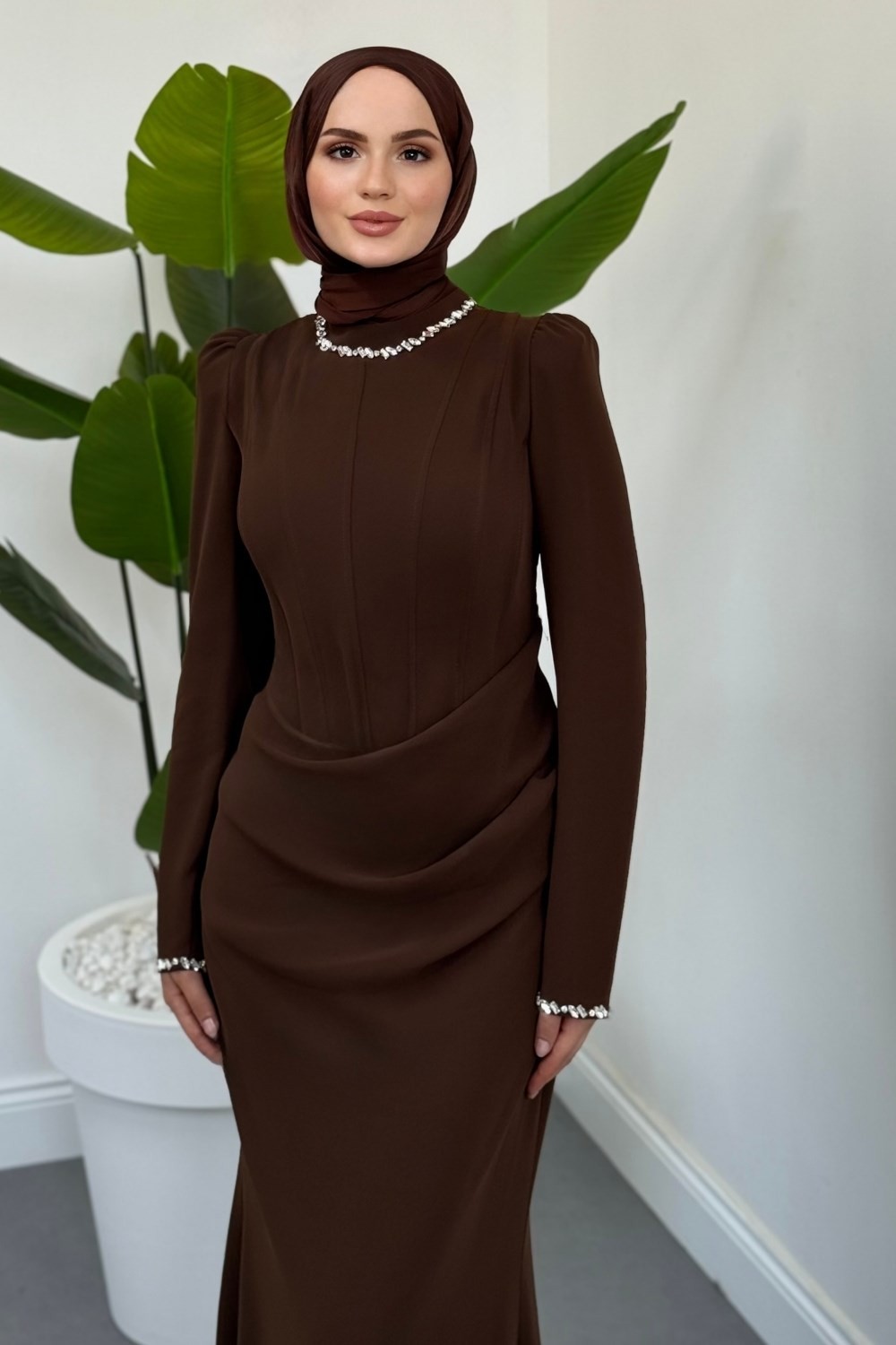 Firella Drapeli Taşlı Balık Abiye Kahverengi