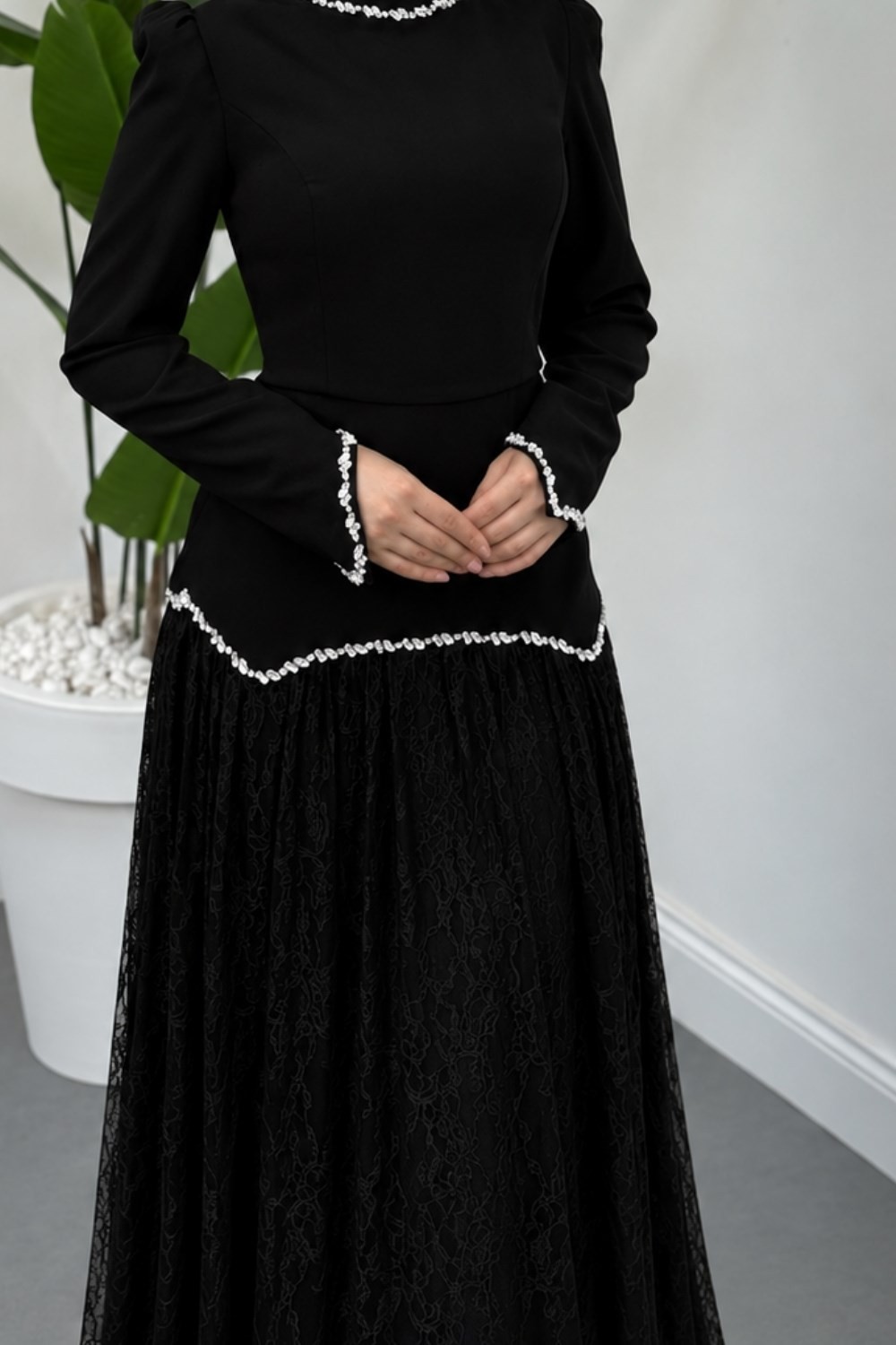 İvena Dantelli Taşlı Abiye Siyah 