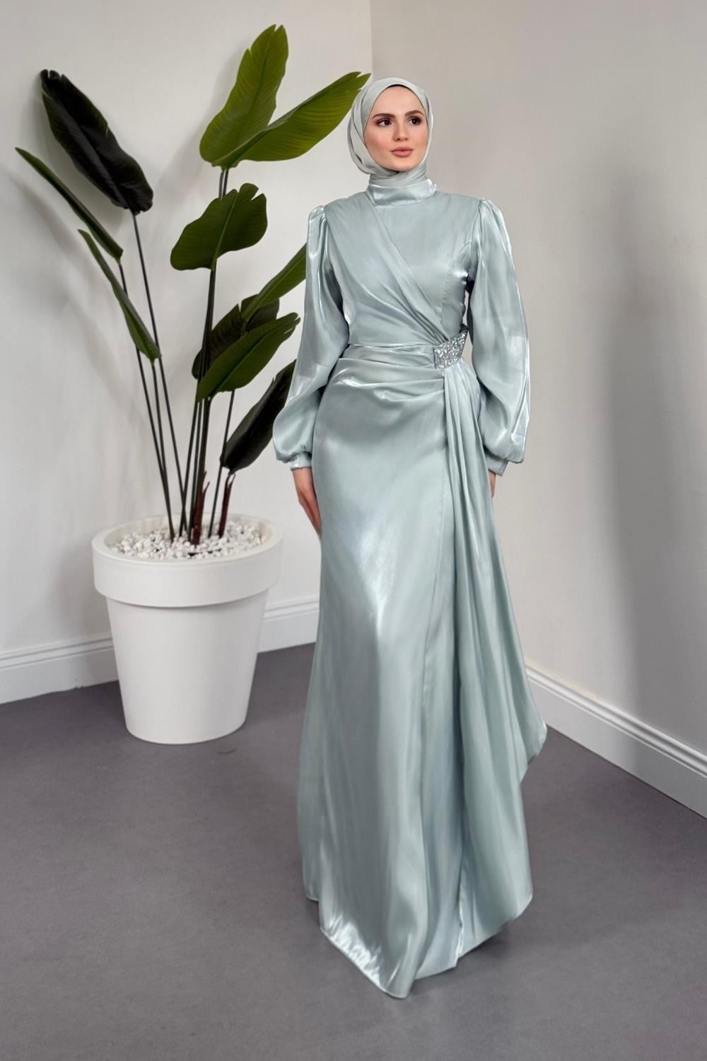 Magnolia Saten Abiye Mint