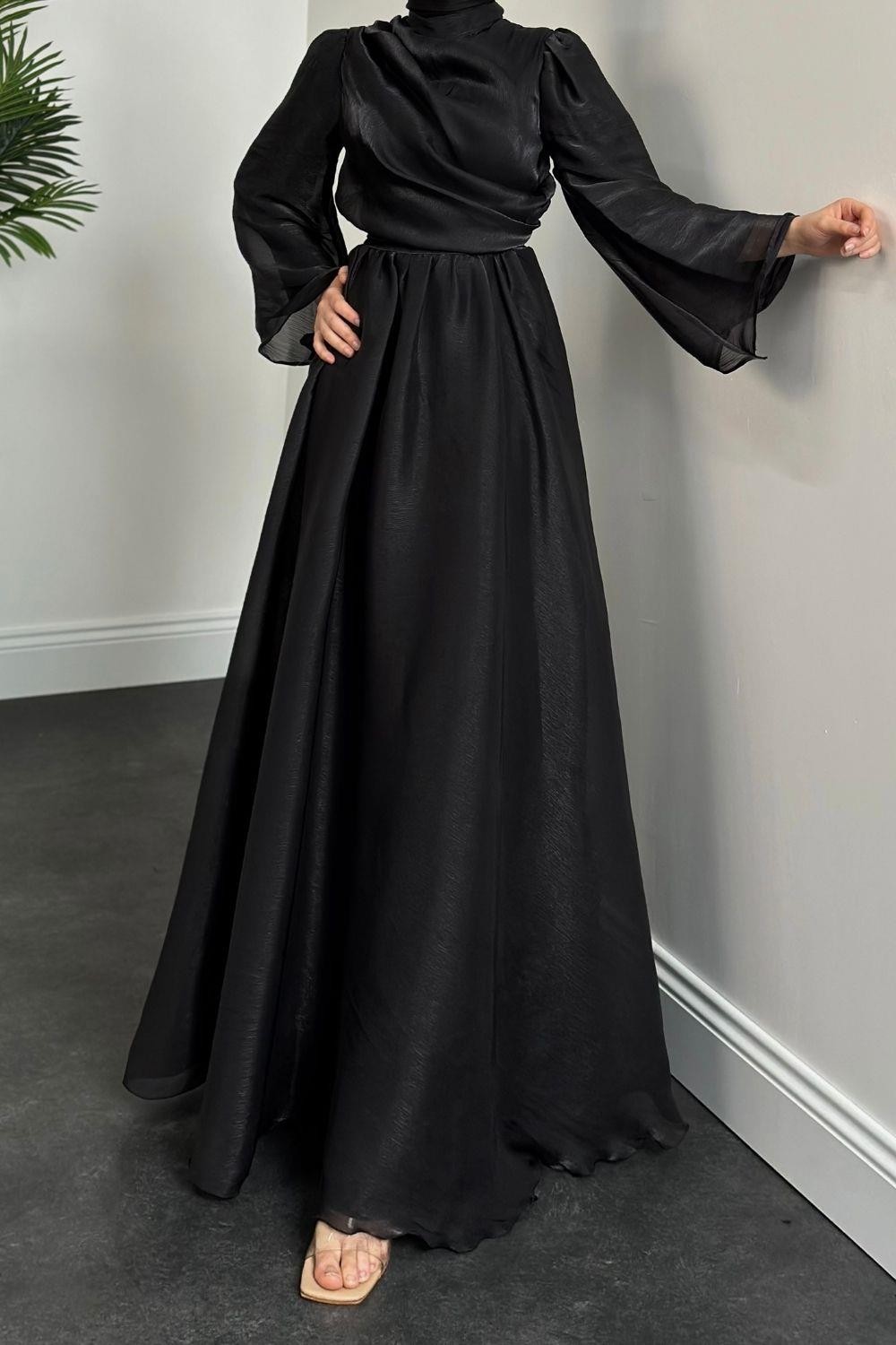 Margaret Drape Janjan Abiye Siyah