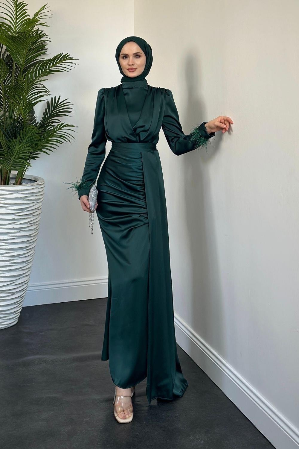 Mirabel Büzgülü Saten Zümrüt