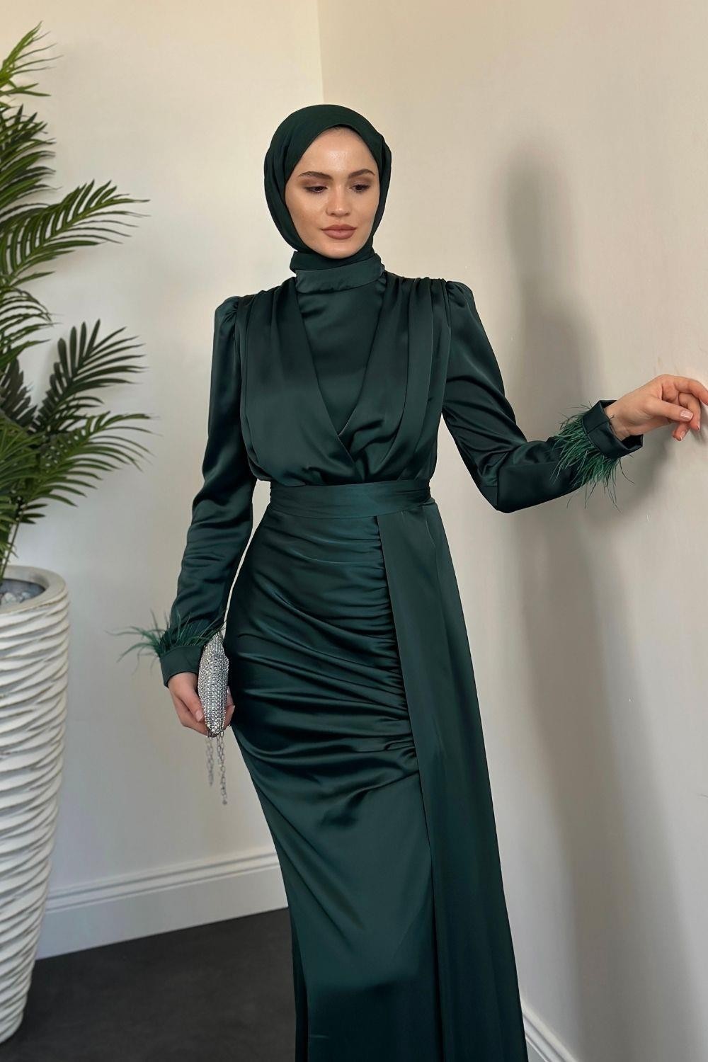 Mirabel Büzgülü Saten Zümrüt