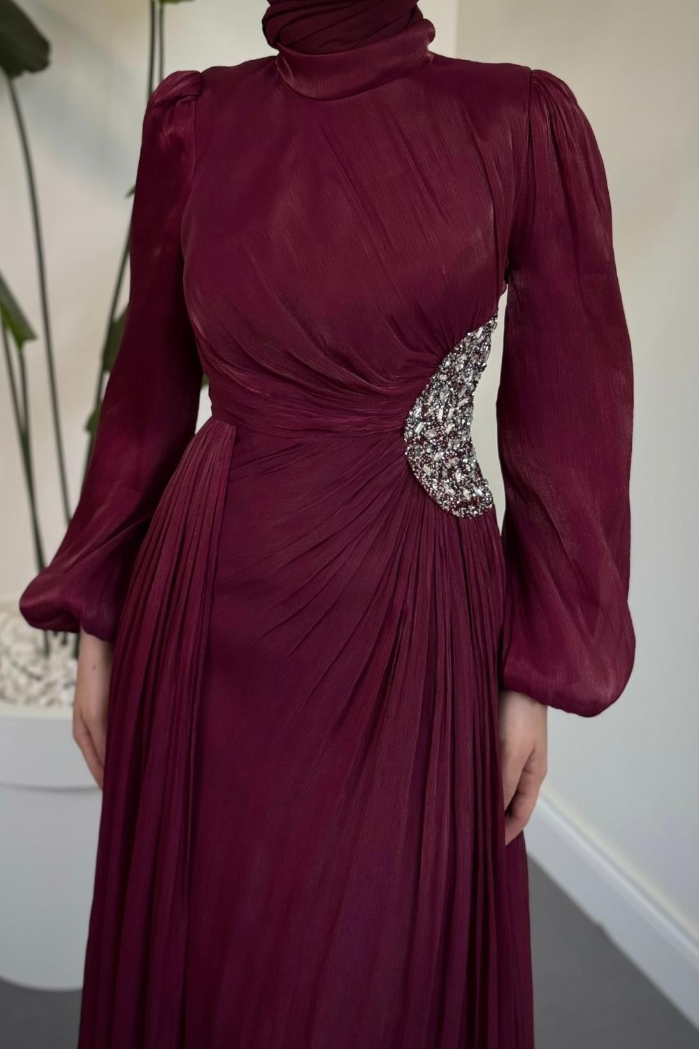 Nola Yanı Taşlı Jan Jan Abiye Mürdüm