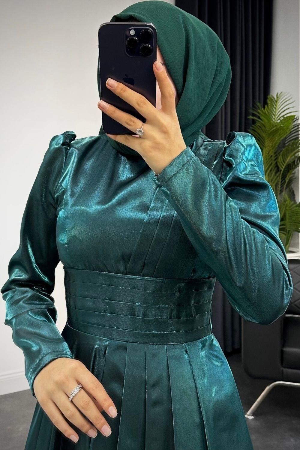 Ofelya Abiye Zümrüt