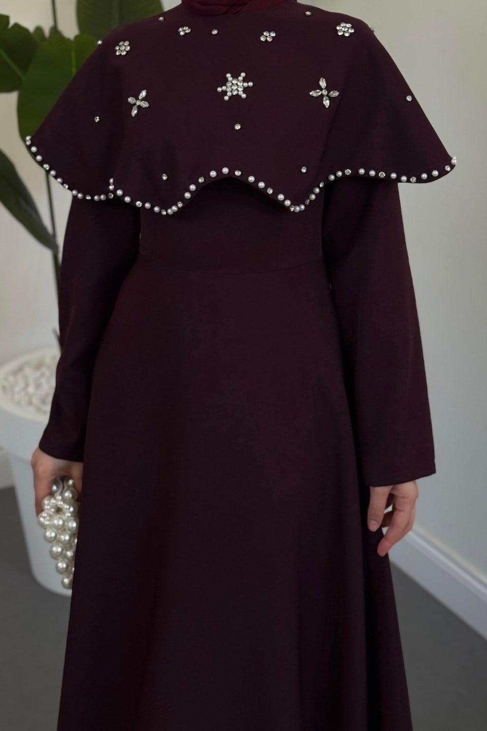 Olena Seyyar Pelerinli Abiye Mürdüm