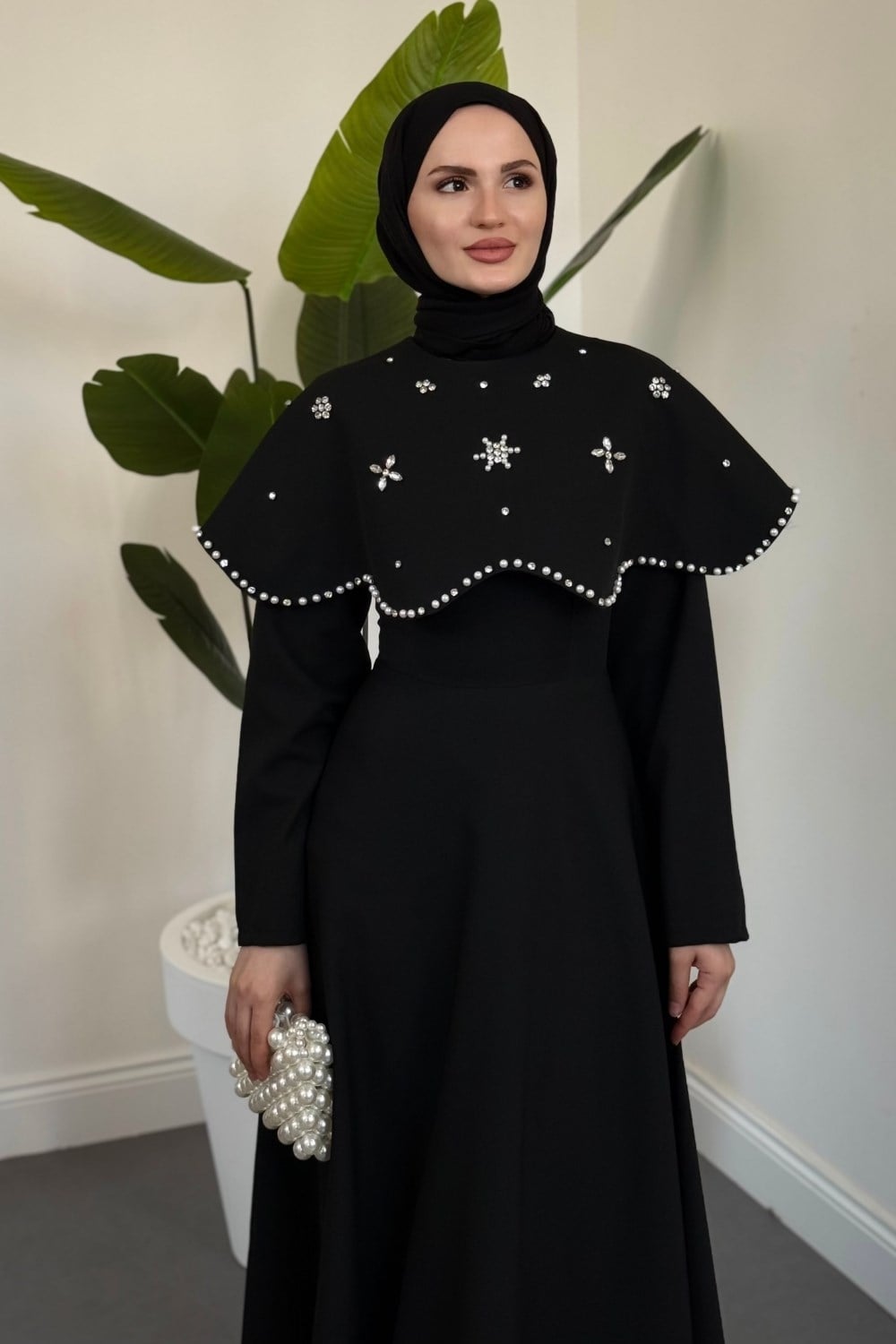Olena Seyyar Pelerinli Abiye Siyah