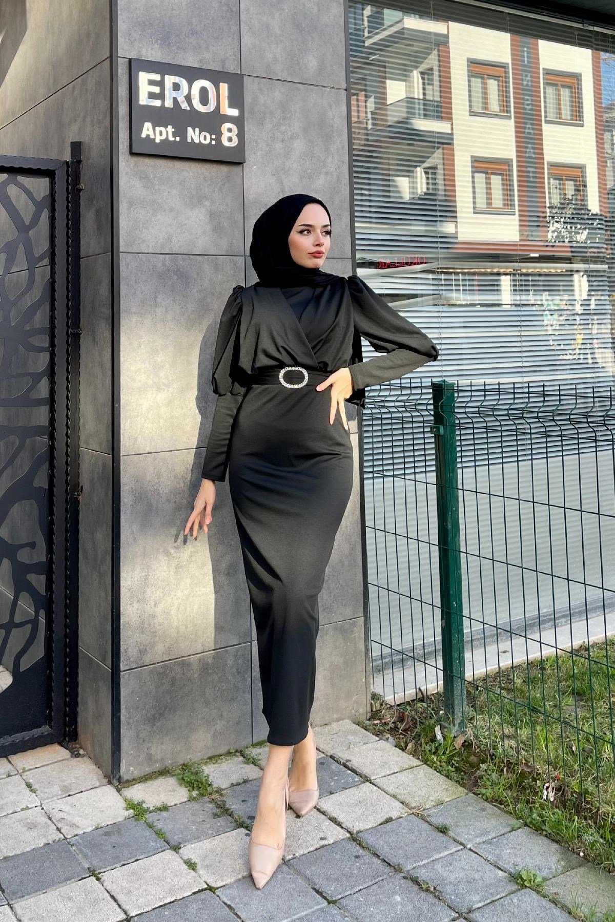 Önü Çapraz Kemerli Elbise Siyah
