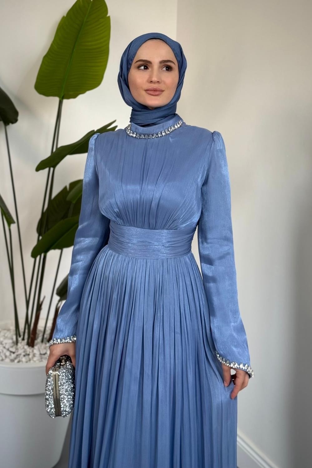 Saoris Boynu Kolu Taşlı Jan Jan Abiye İndigo