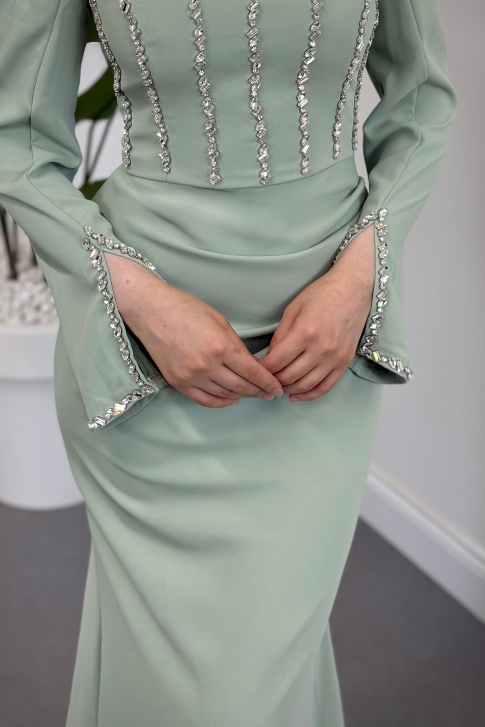 Shabira Taşlı Krep Balık Abiye Su Yeşili