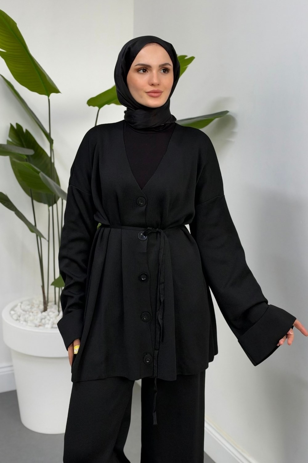 Tahlia Büyük Düğmeli Merserize Pantolon Takım Siyah 