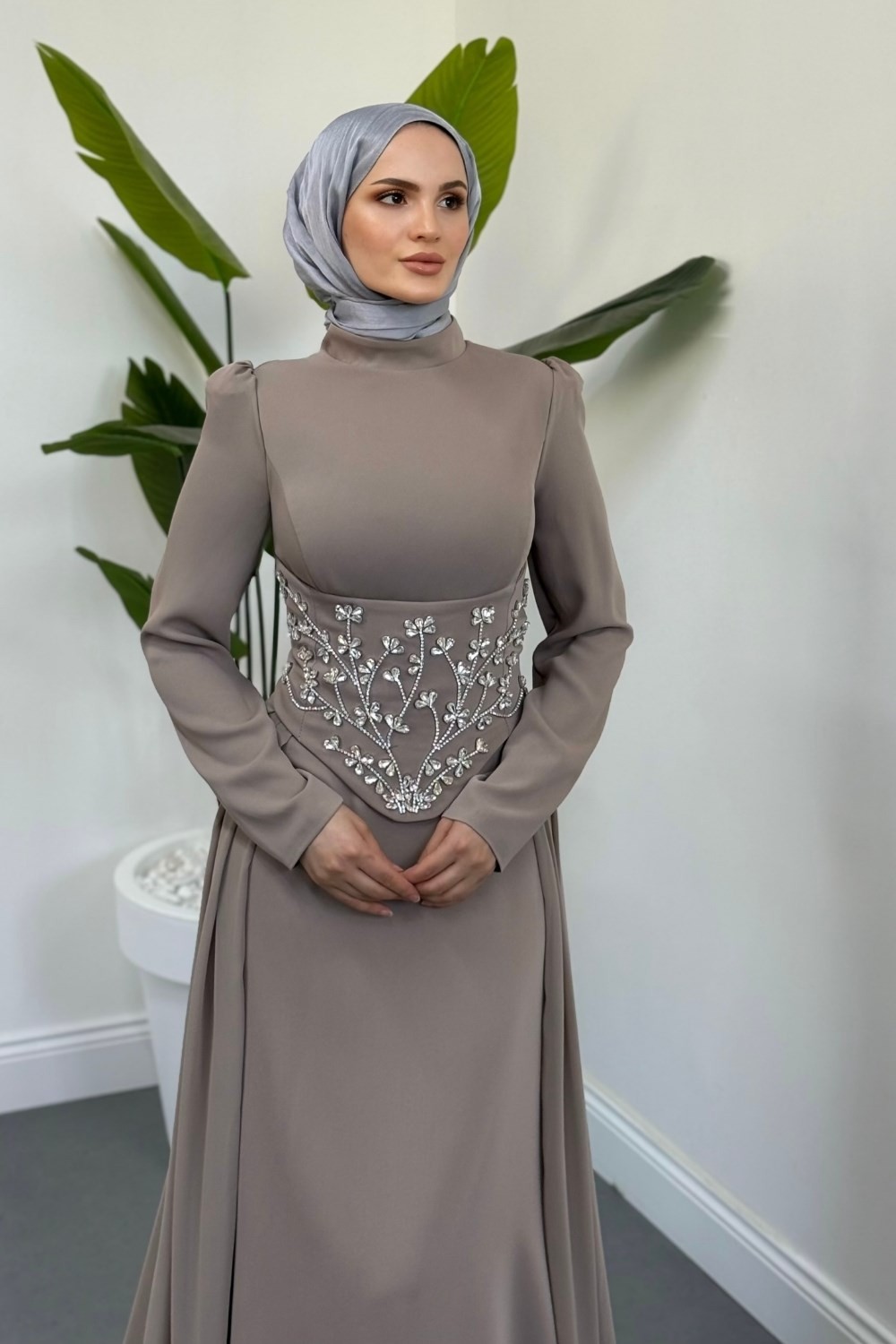 Zenaria Pelerinli Taşlı Seyyar Korseli Abiye Vizon
