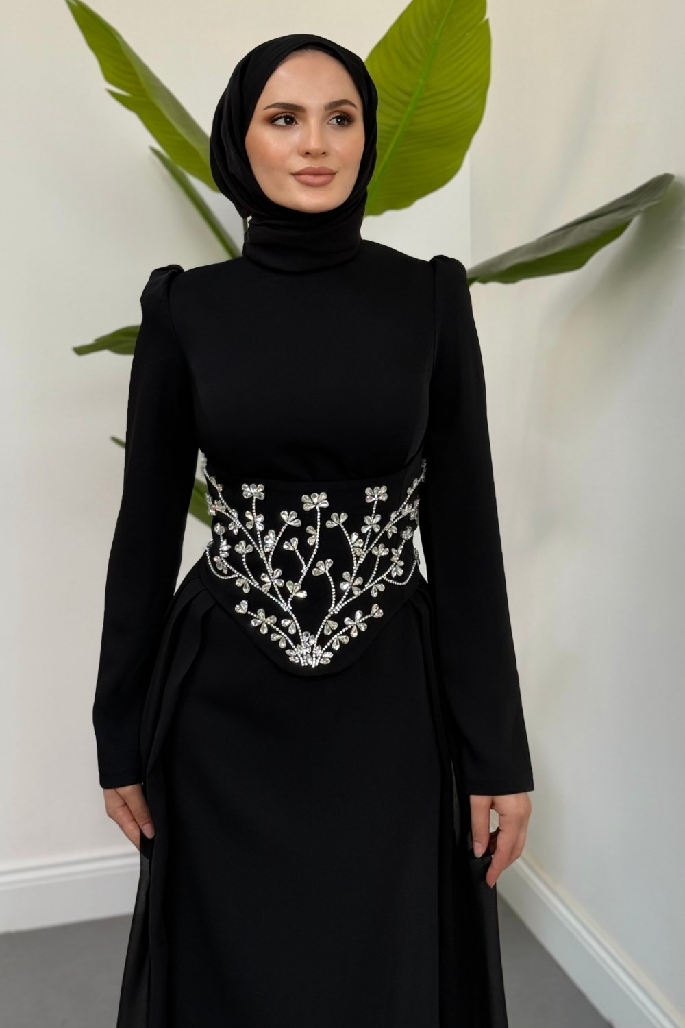 Zenaria Pelerinli Taşlı Seyyar  Korseli Abiye Siyah 