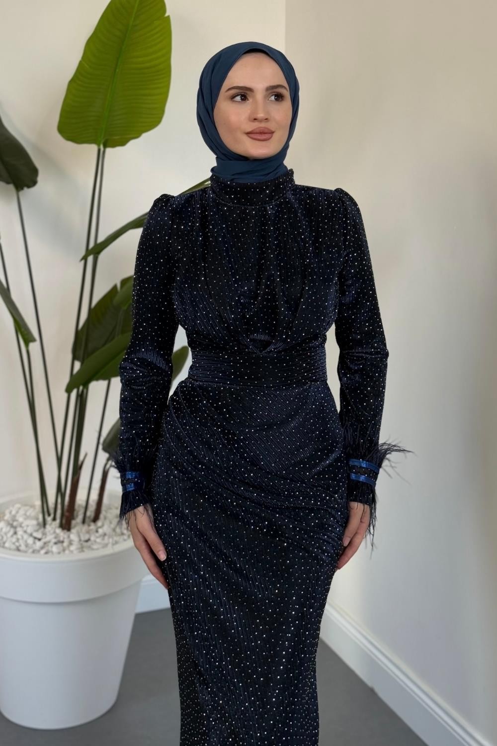 Zuelia Taşlı Kuyruklu Balık Abiye Lacivert