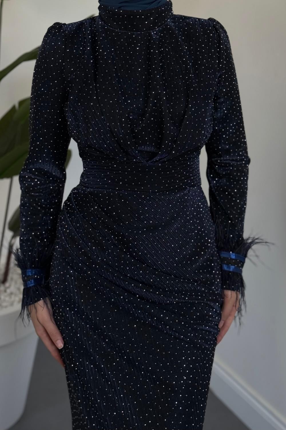 Zuelia Taşlı Kuyruklu Balık Abiye Lacivert