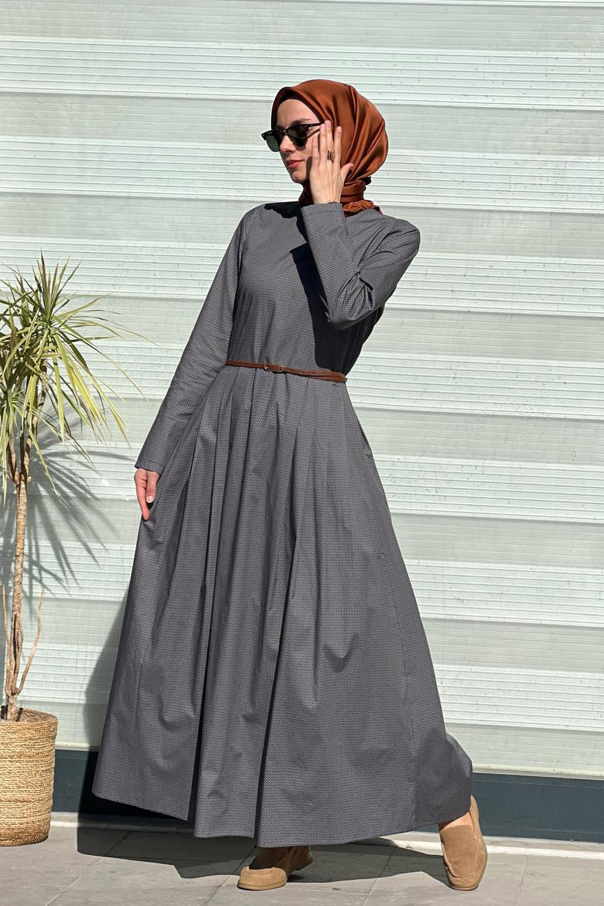 Gamze Pileli Elbise