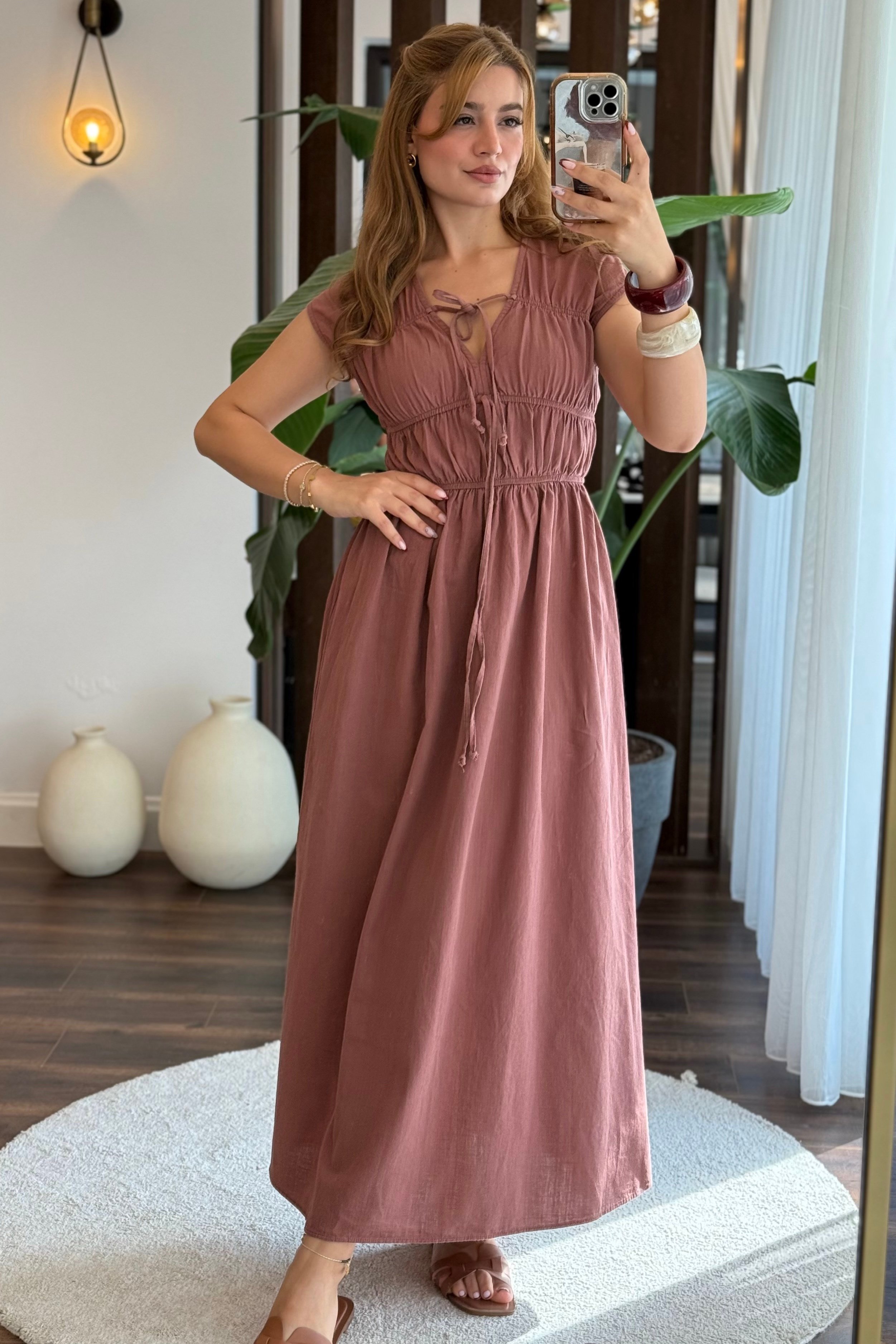 Kadın V Yakalı Bağlama Detaylı Lastik Detaylı  Elbise