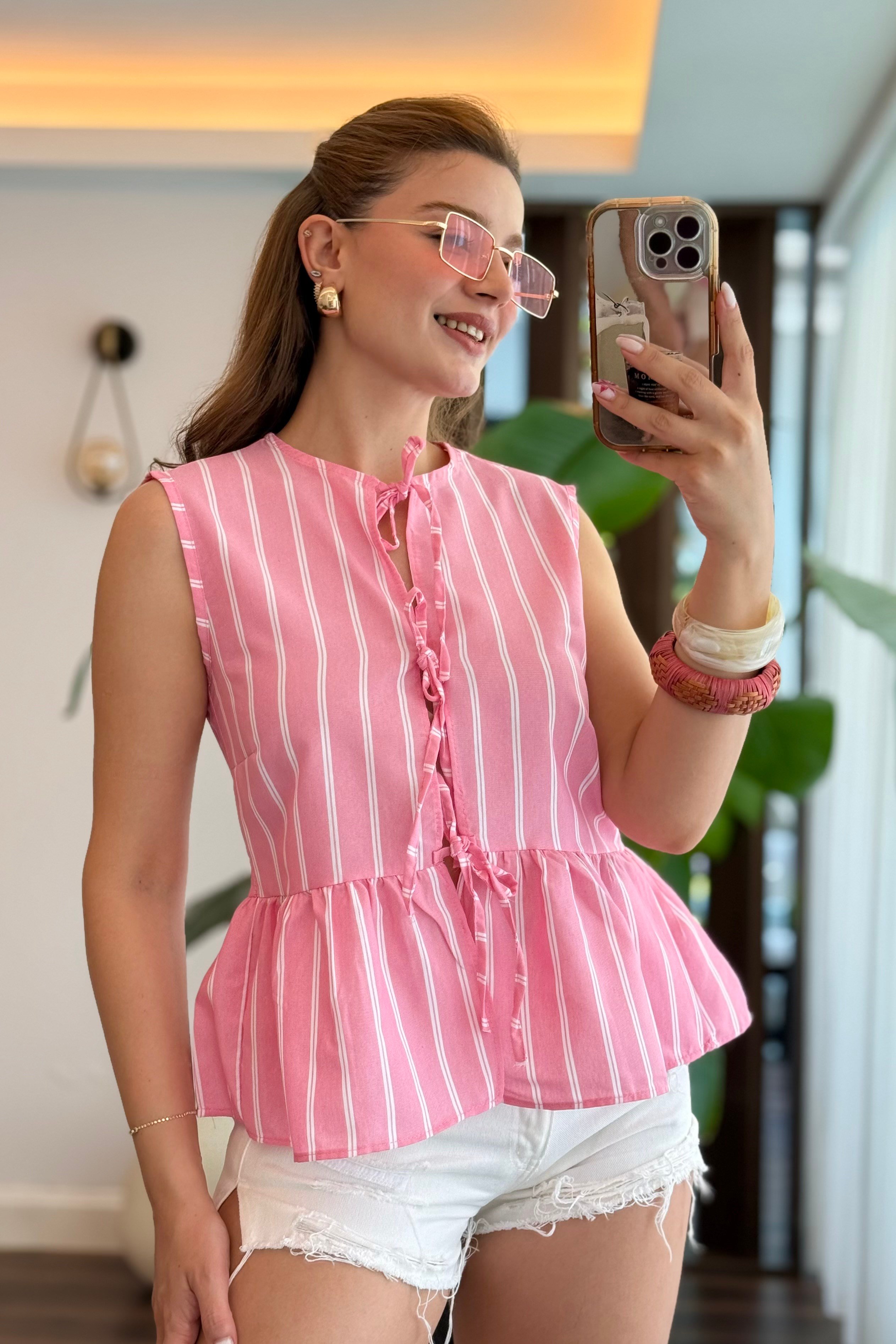 Önden Bağlamalı Kolsuz Dokuma Bluz Pembe