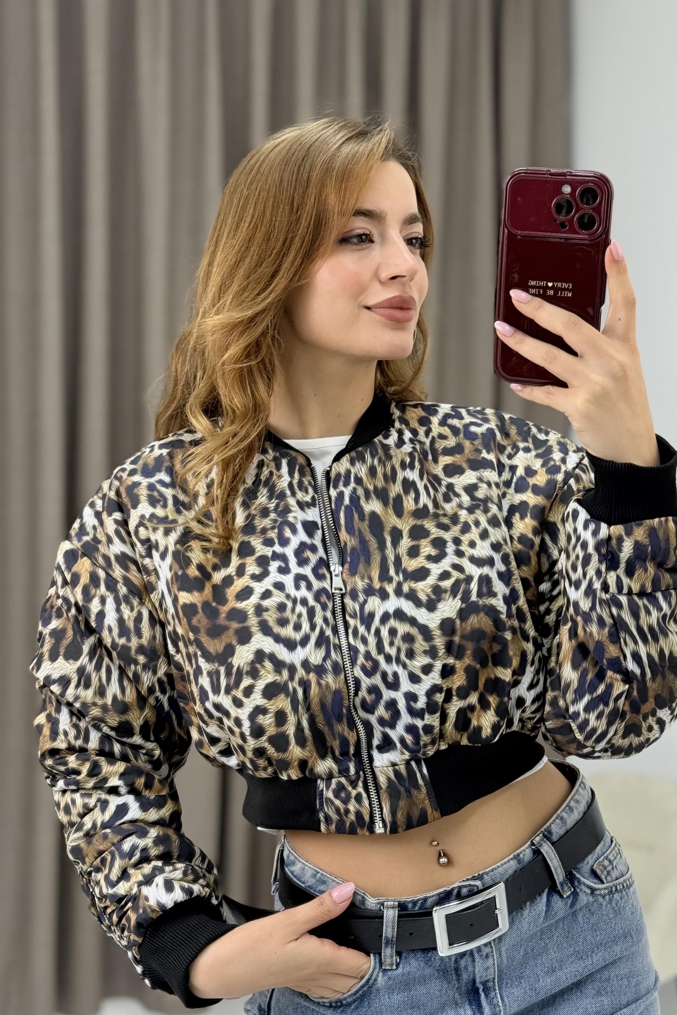 Leopar Desen Crop Şişme Mont