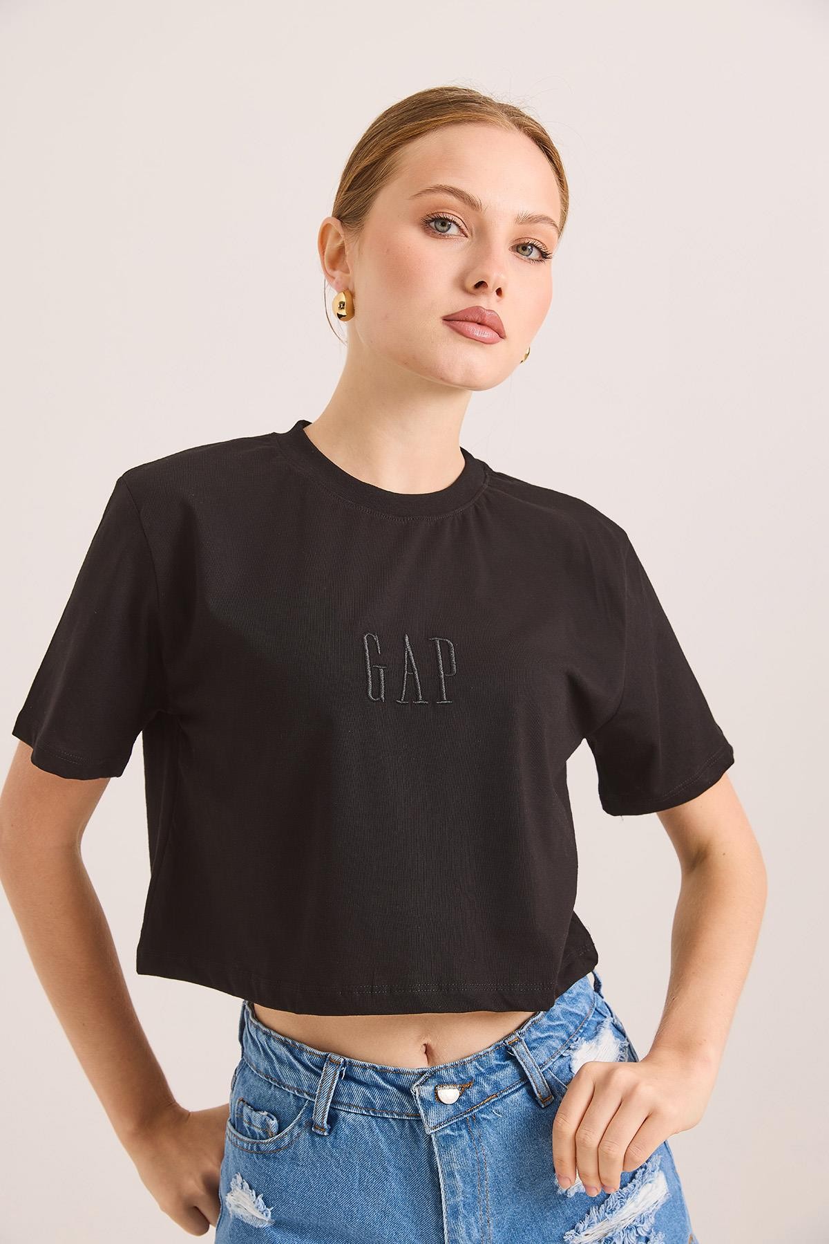 Nakışlı Örme Pamuk Crop Tshirt Siyah