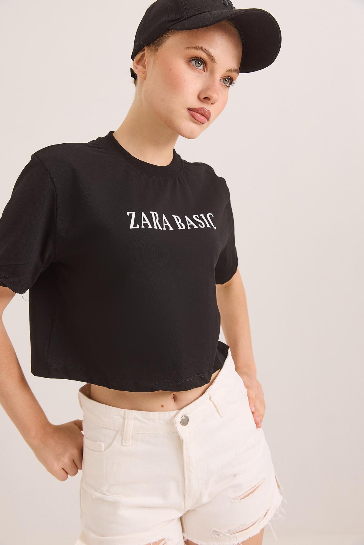 Baskılı Kısa Kol Pamuk Crop Tshirt Siyah