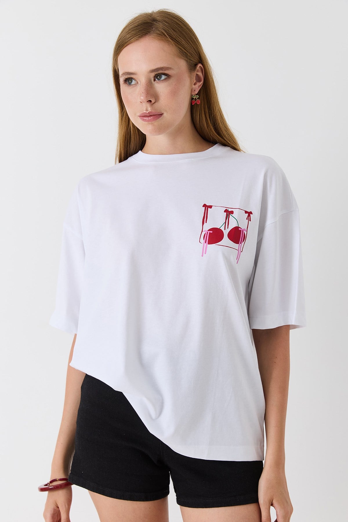Kadın Bisiklet Yaka Kısa Kol Basic Tshirt Beyaz
