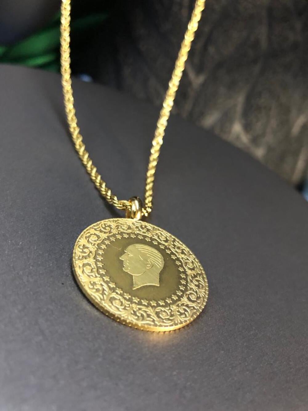Çelik Burgu Zincirli Uzun Tuğralı Kolye Gold