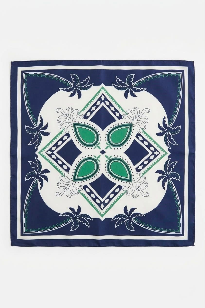 Madalyon Desenli 45X45 Ölçülü Fular Mavi