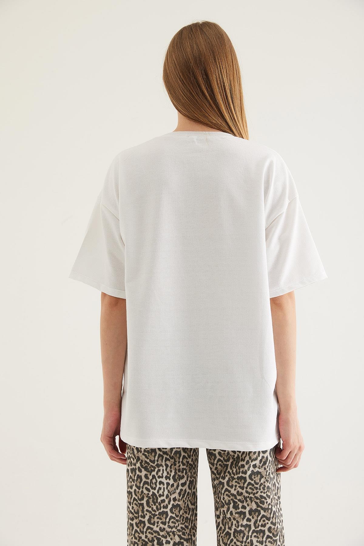 Bisiklet Yaka Oversize Baskılı Tshirt Beyaz · 5