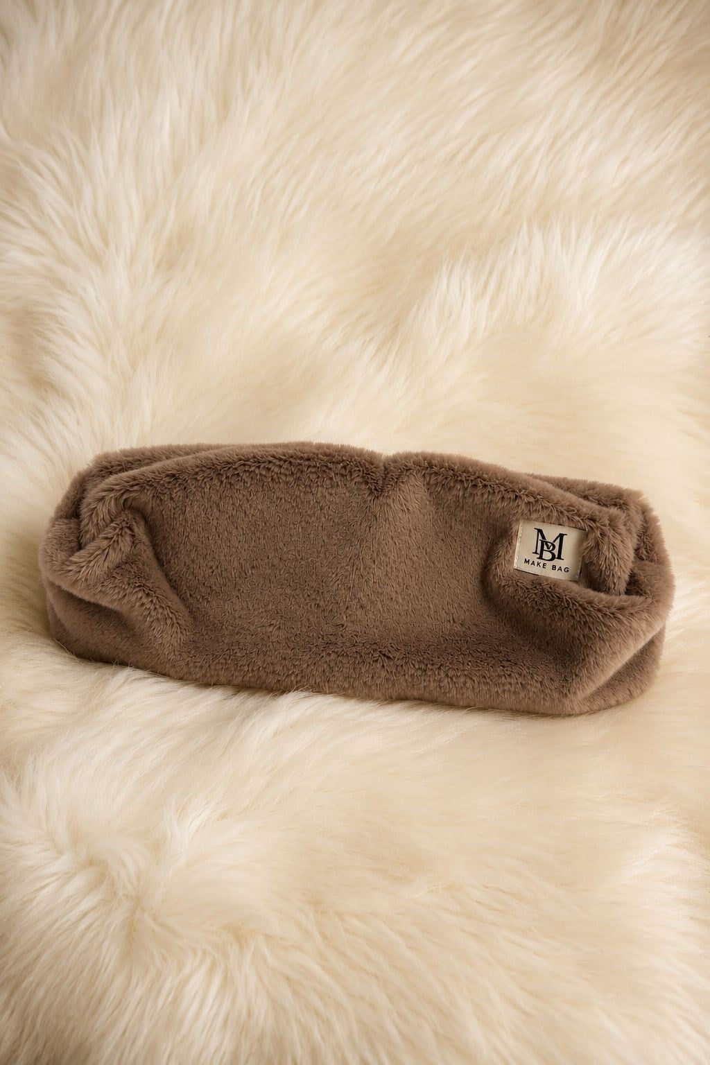 Kadın Peluş 38X14 Ölçülü Saç Şekillendirici/Makyaj Çantası Kahverengi