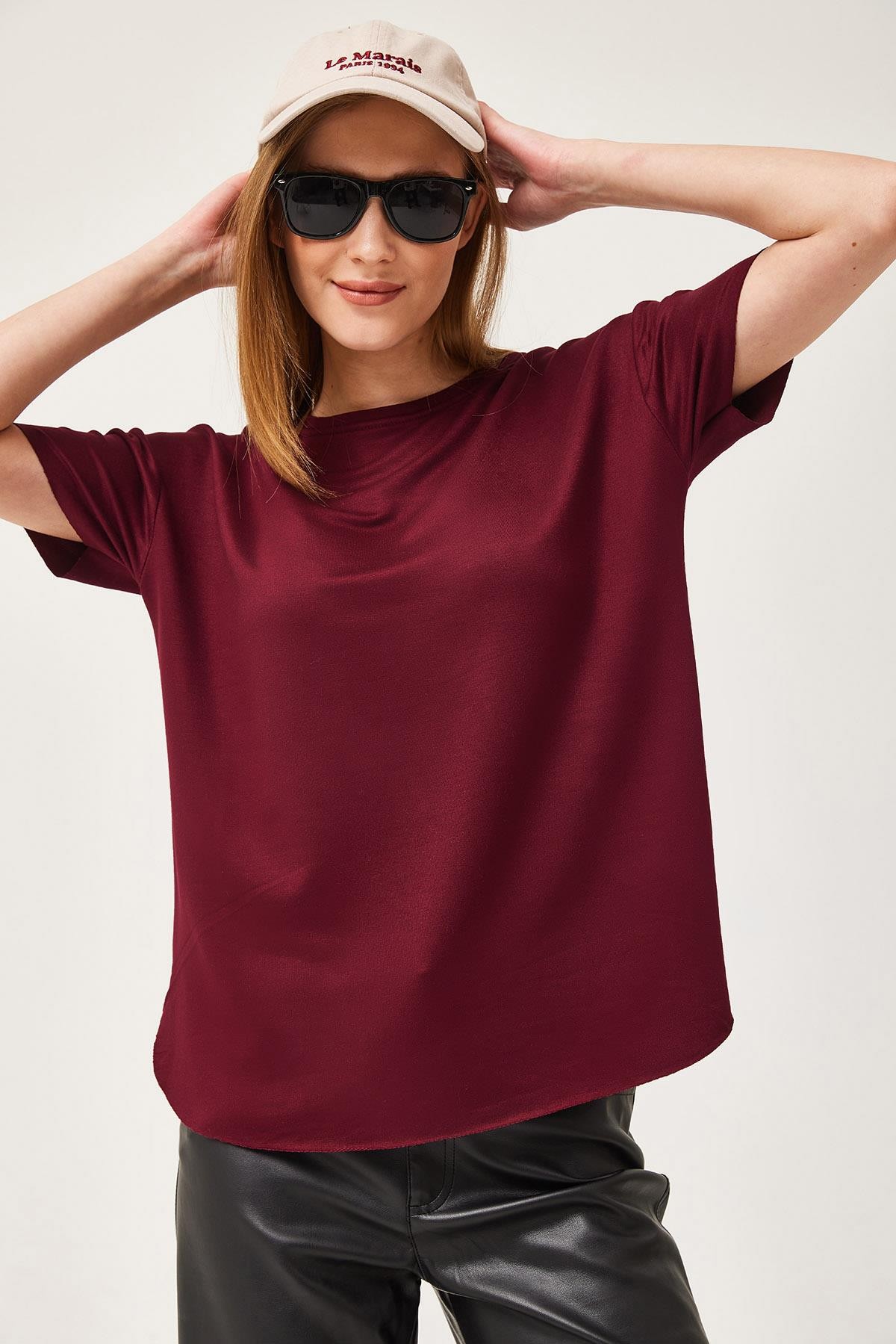 Oysh Yumuşak Dokulu Eteği Oval Modal Tshirt Bordo · 3