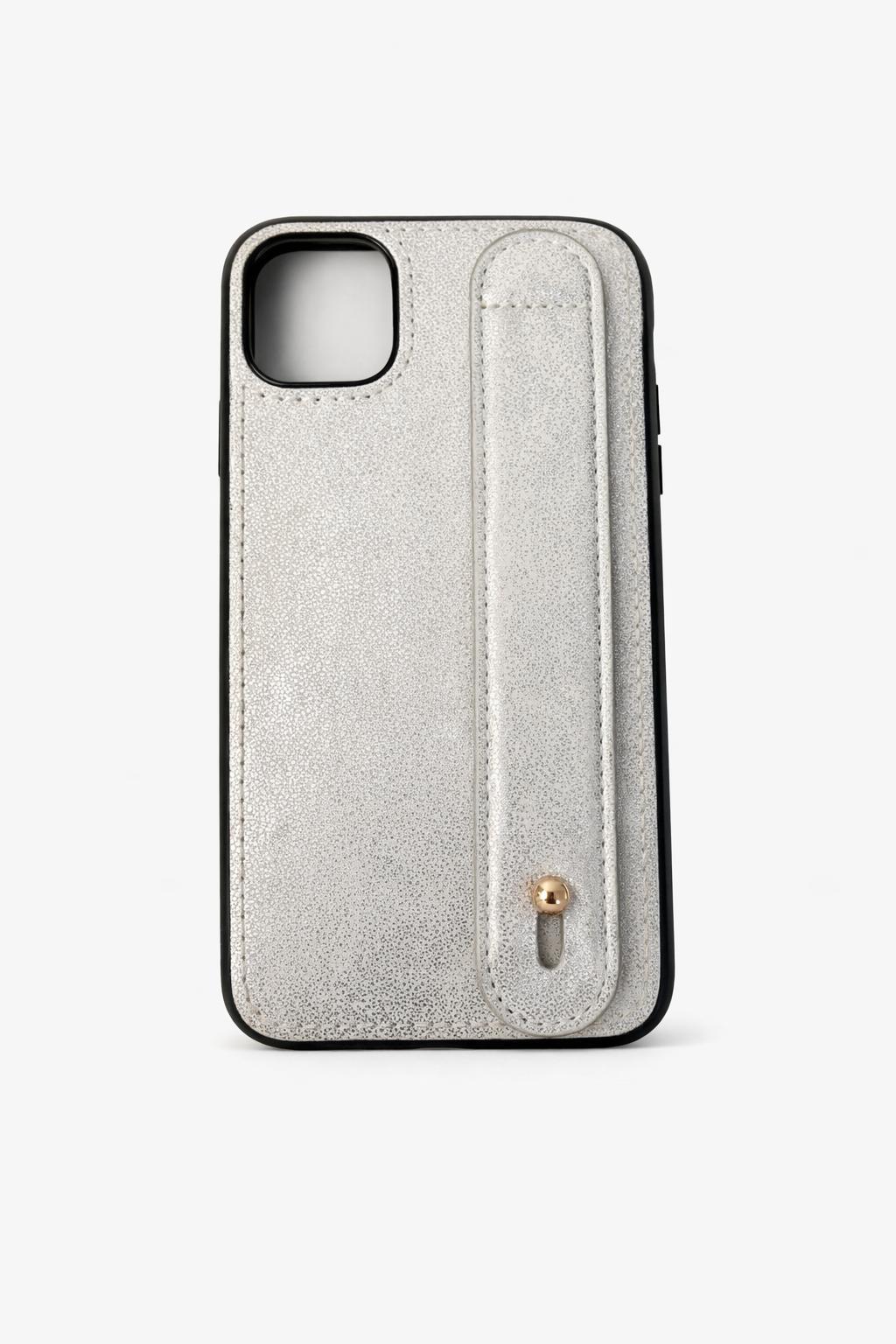 İphone 15 Pro Uyumlu Charmlı ve Harfli Deri Kılıf Gri