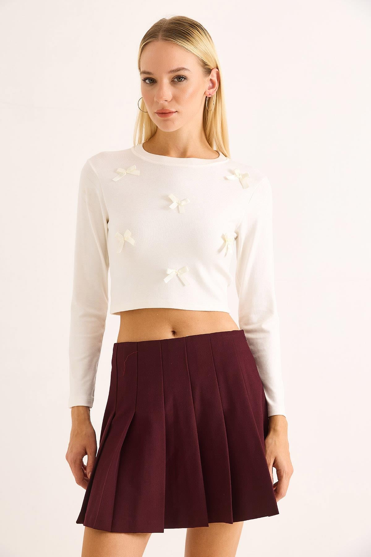 Kadın Kurdeleli Uzun Kollu Crop Bluz Beyaz