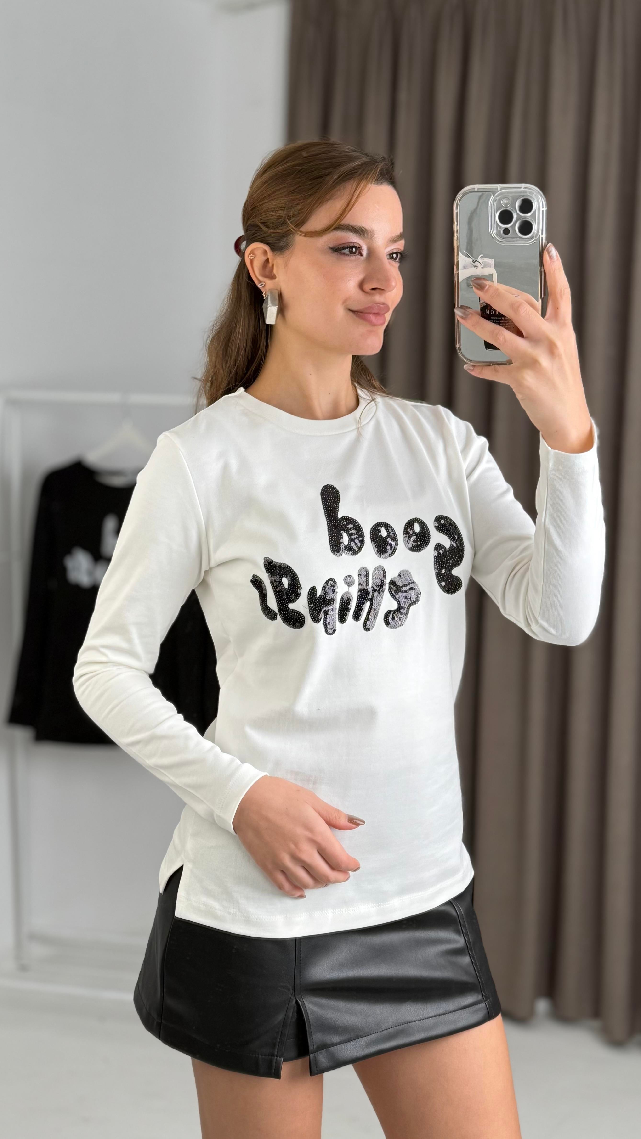 Kadın Beyaz Pul İşlemeli Uzun Kollu Tshirt