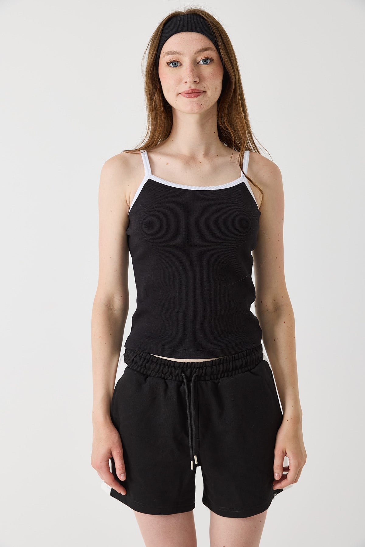 Kadın Askılı Kaşkorse Crop Bluz Siyah