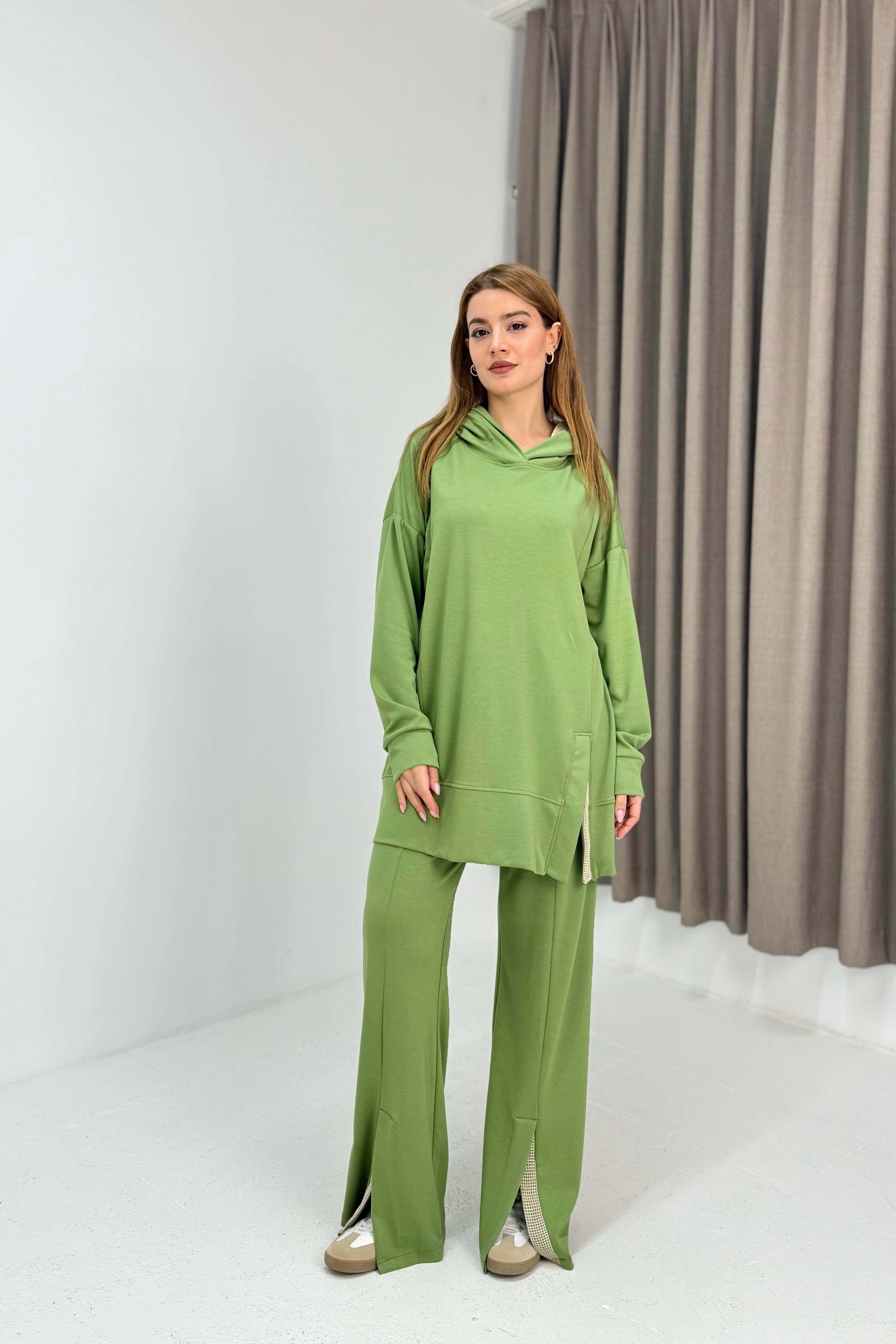 Kadın Paça Detaylı Kapüşonlu Oversize Eşofman Takım Yeşil