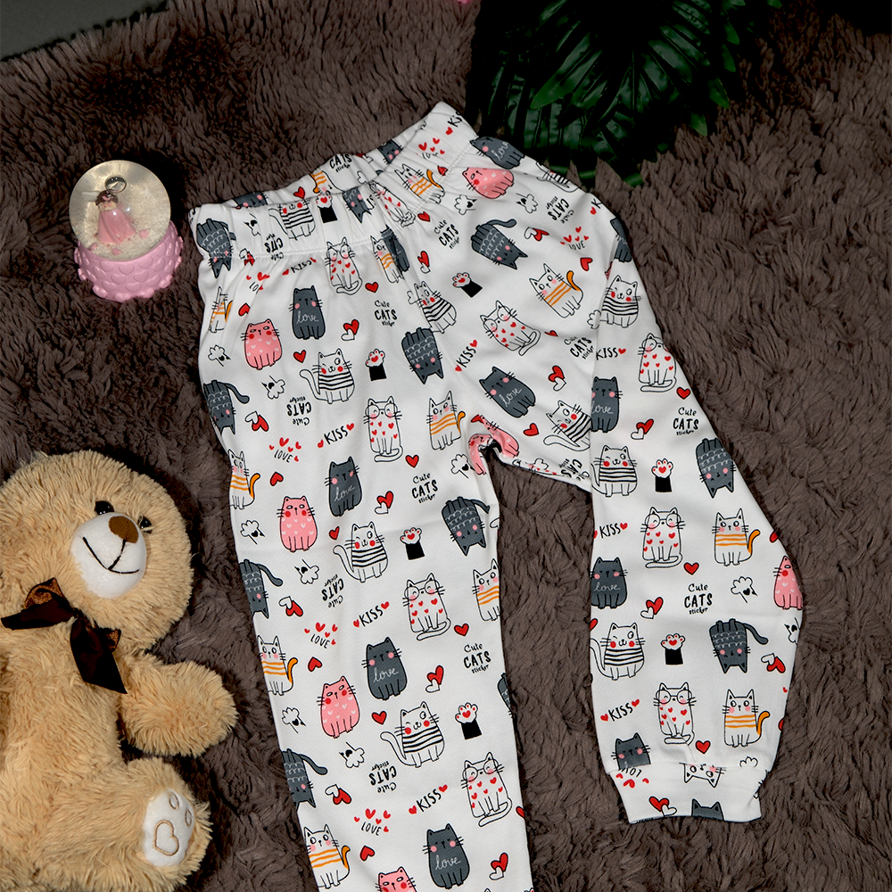 Sevimli Minik Kediler İkili Çocuk Pijama Takımı