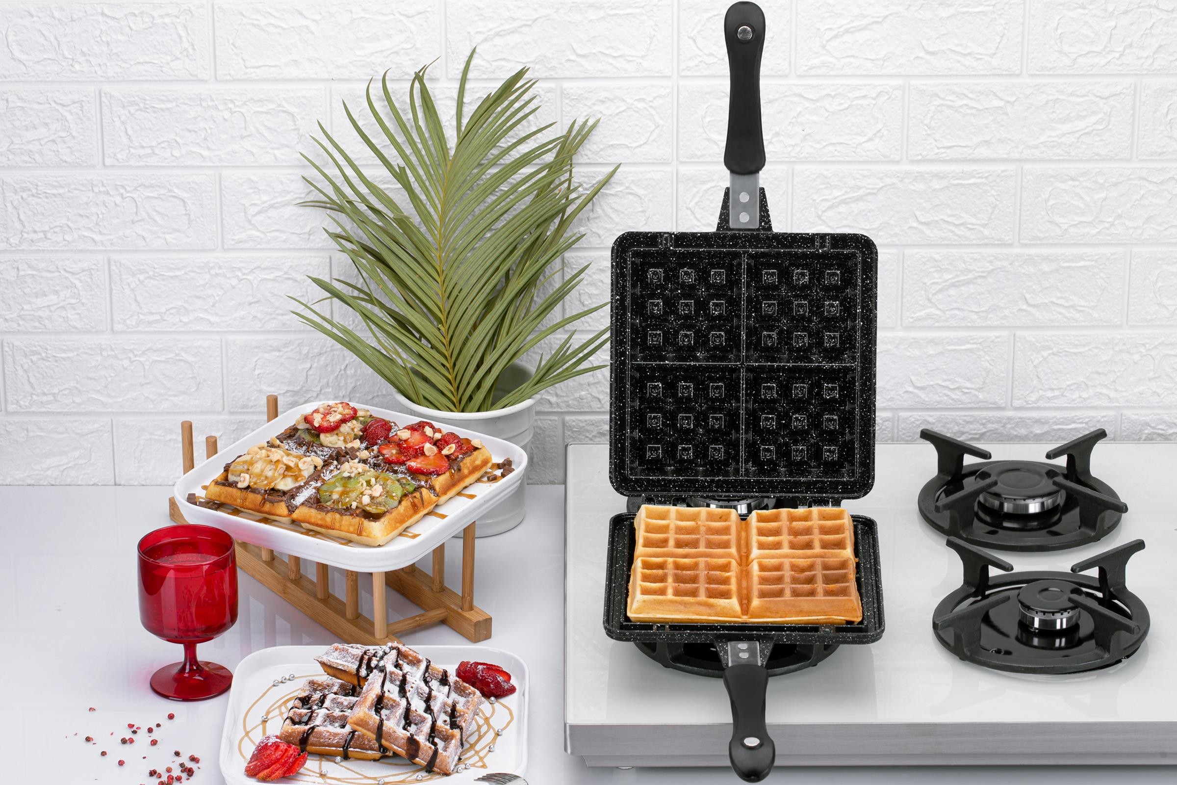 Taç Waffle Tavası Siyah
