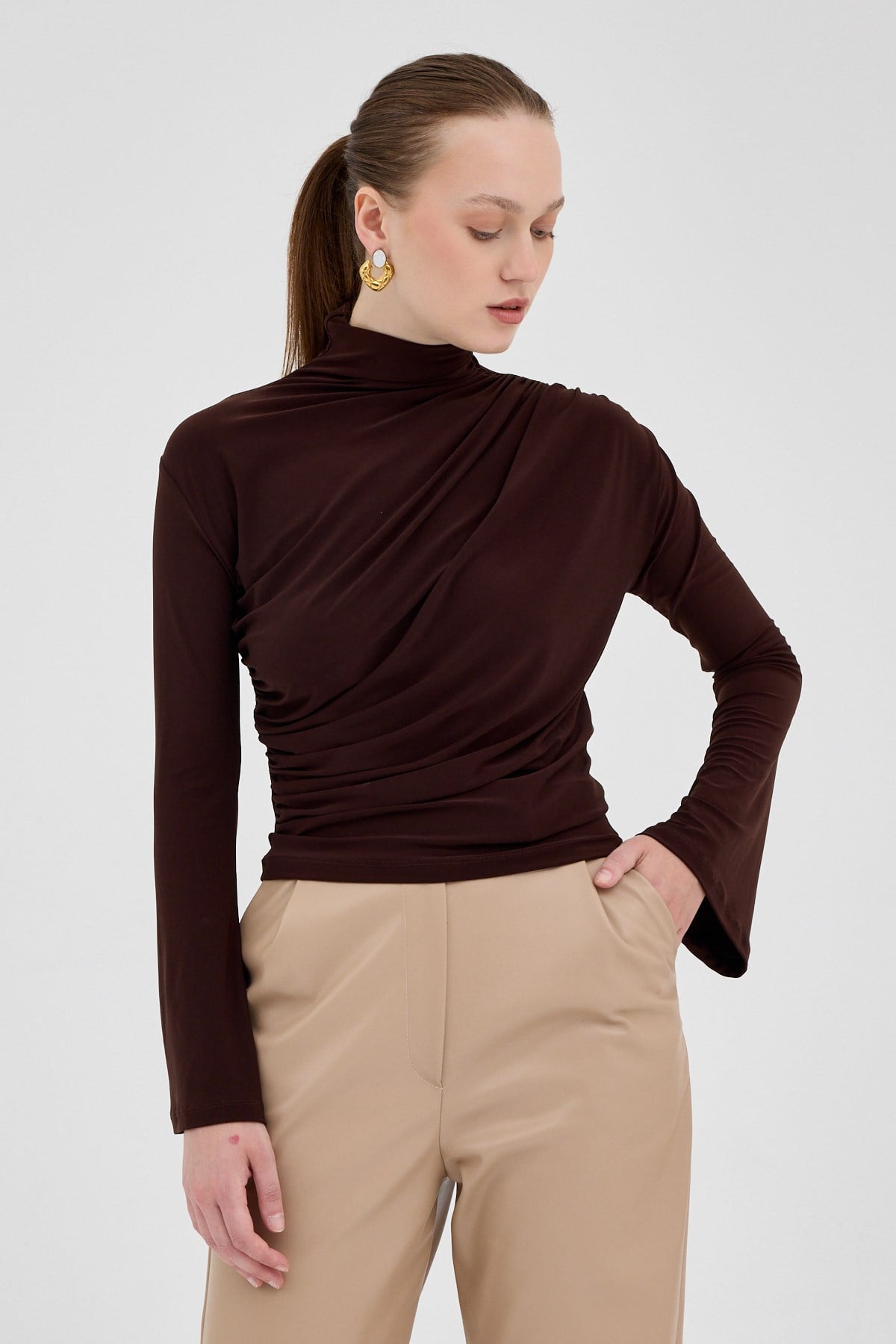 Acı Kahve Balıkçı Yaka Drapeli Bluz 2517