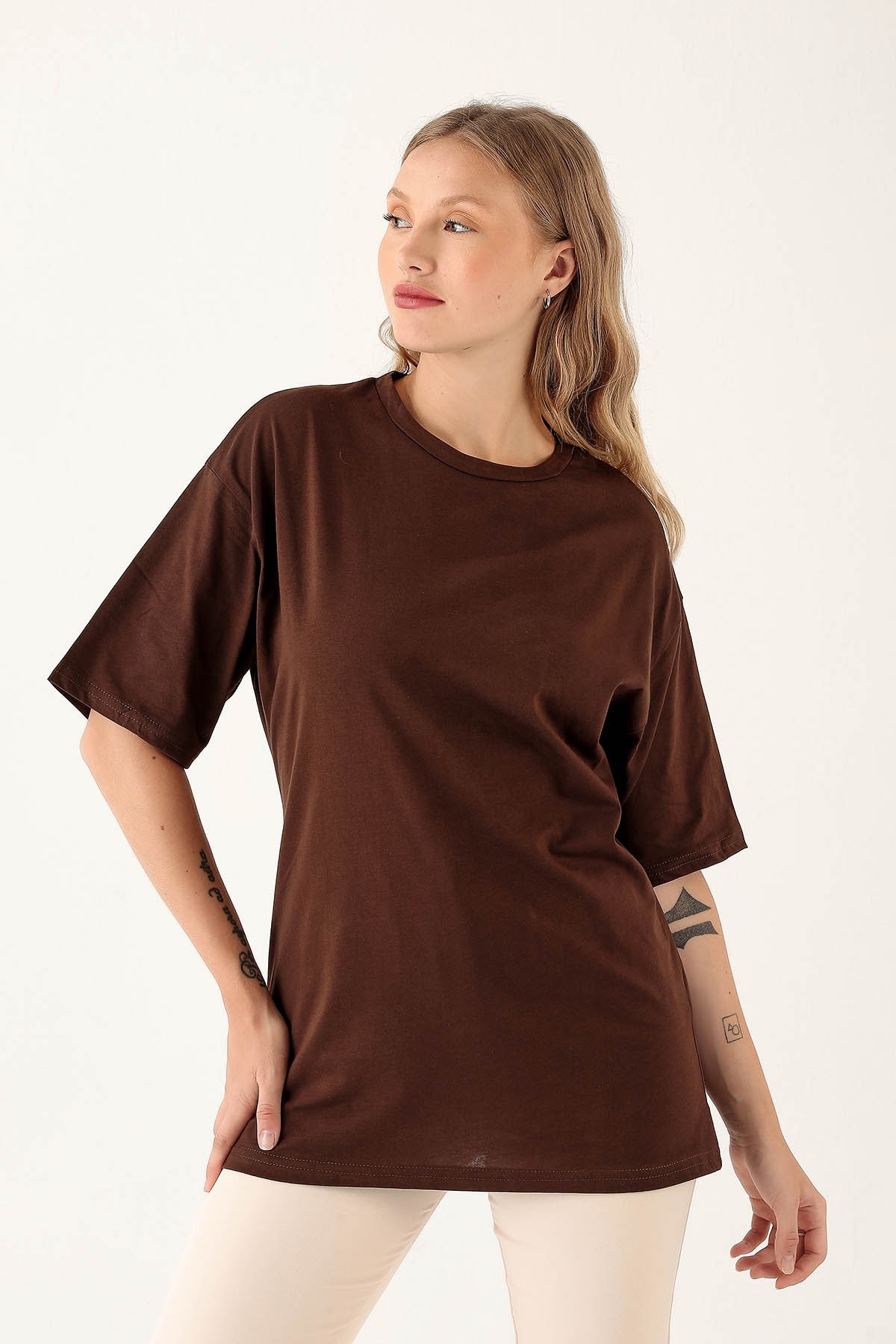 Acı Kahve Bisiklet Yaka Oversize Tişört 9001M