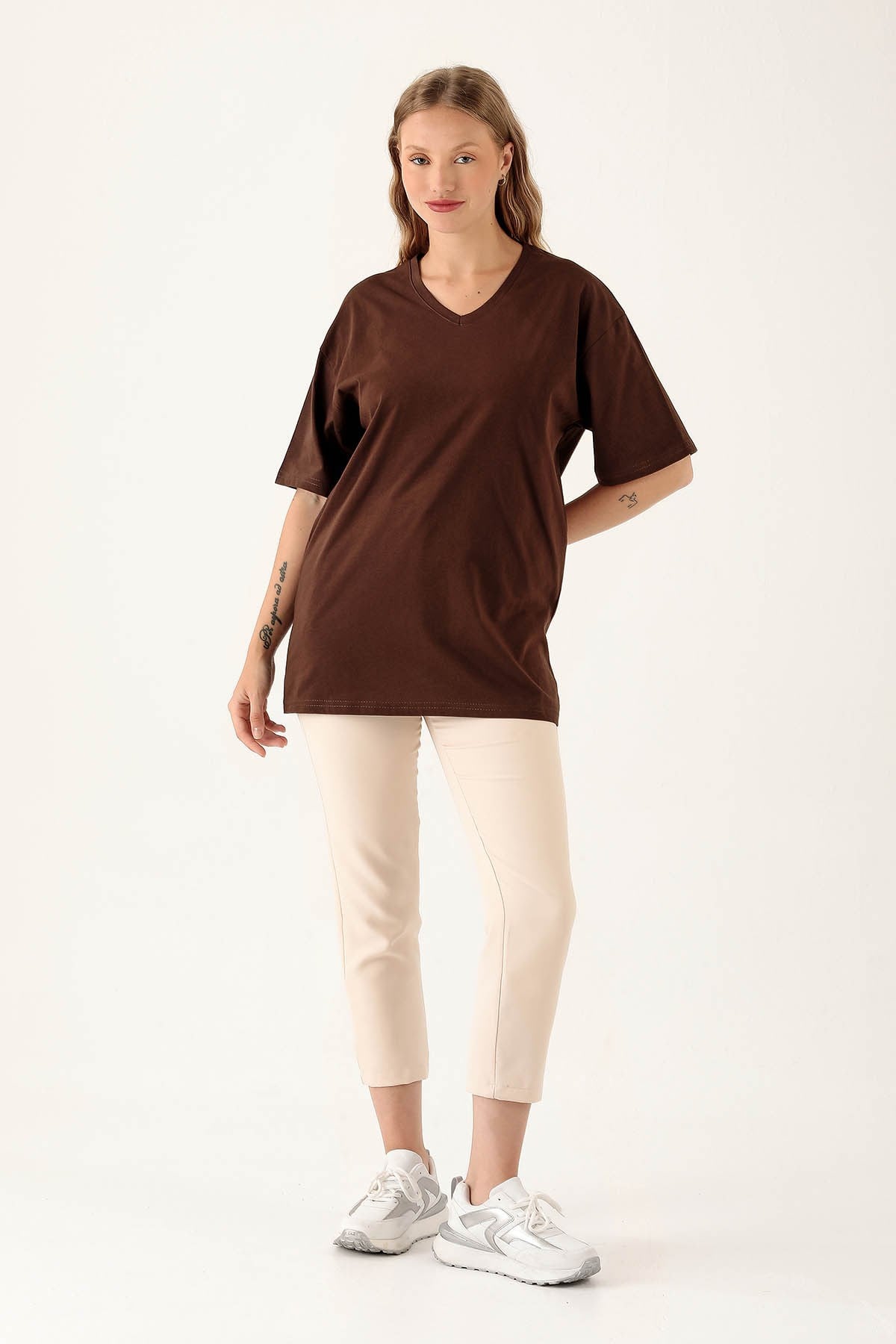 Acı Kahve V Yaka Oversize Tişört 9002M