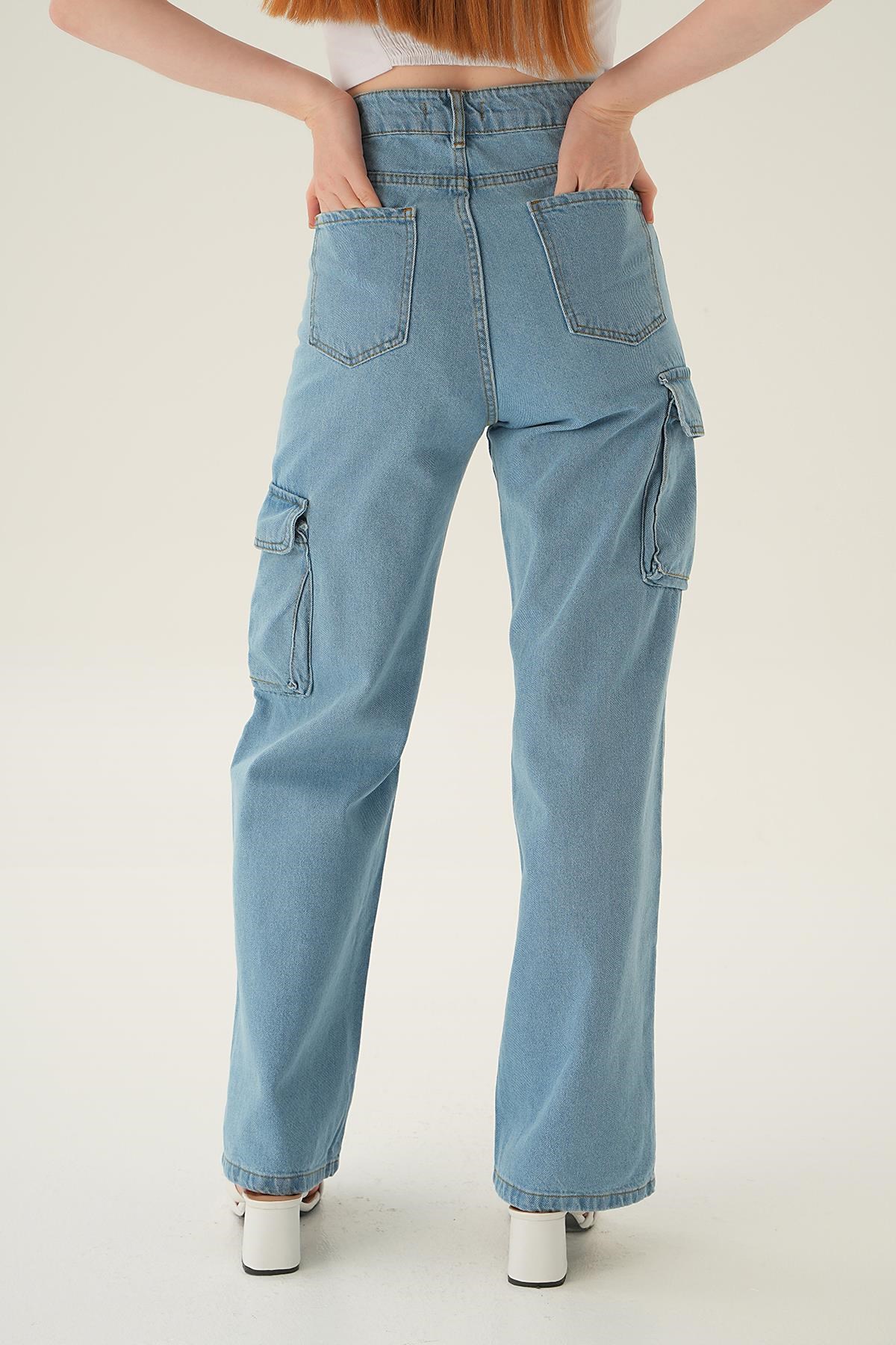 Açık Mavi Kargo Cep Detay Jean 13100