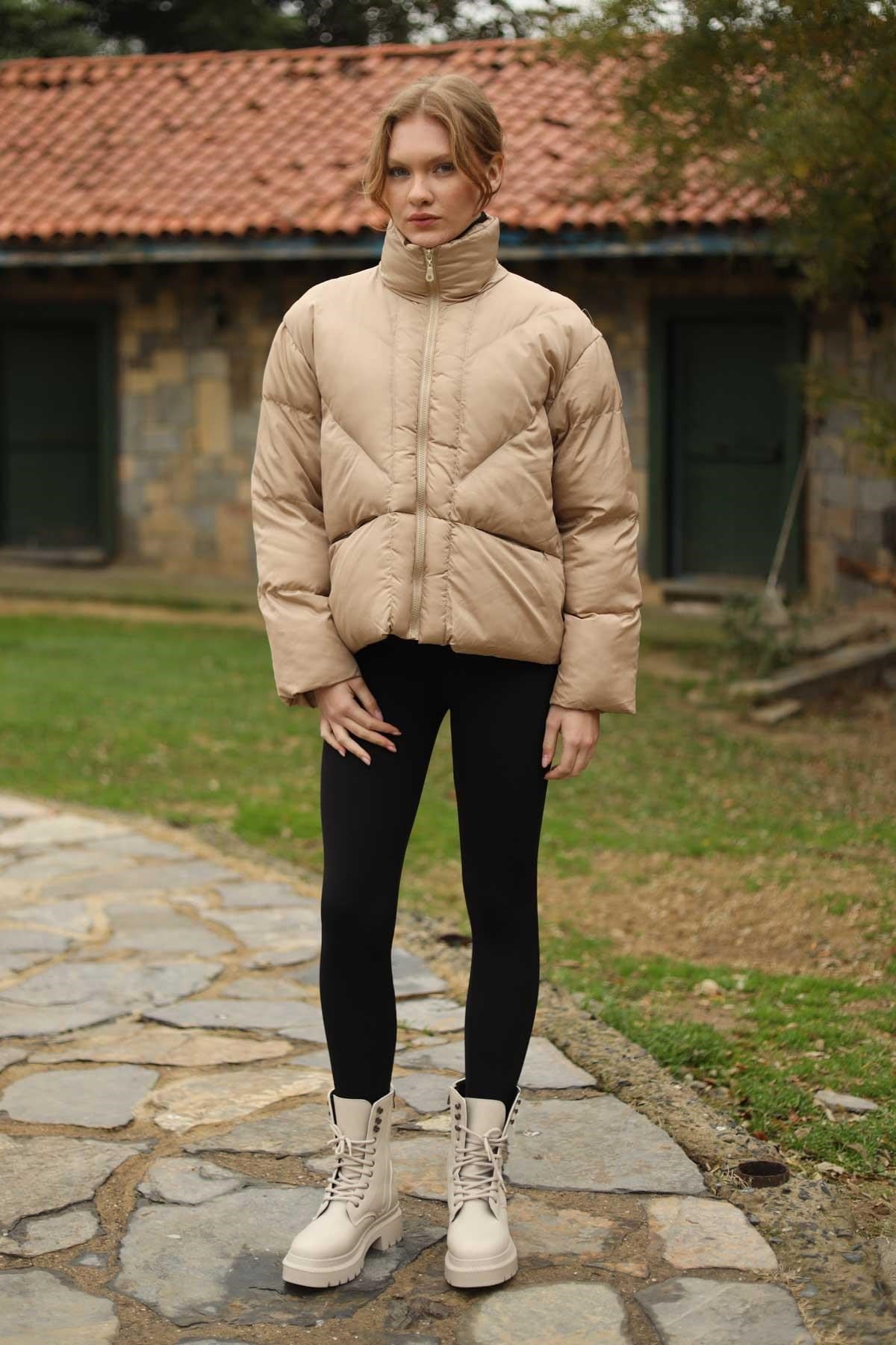 Bej Şişme Mont 3005