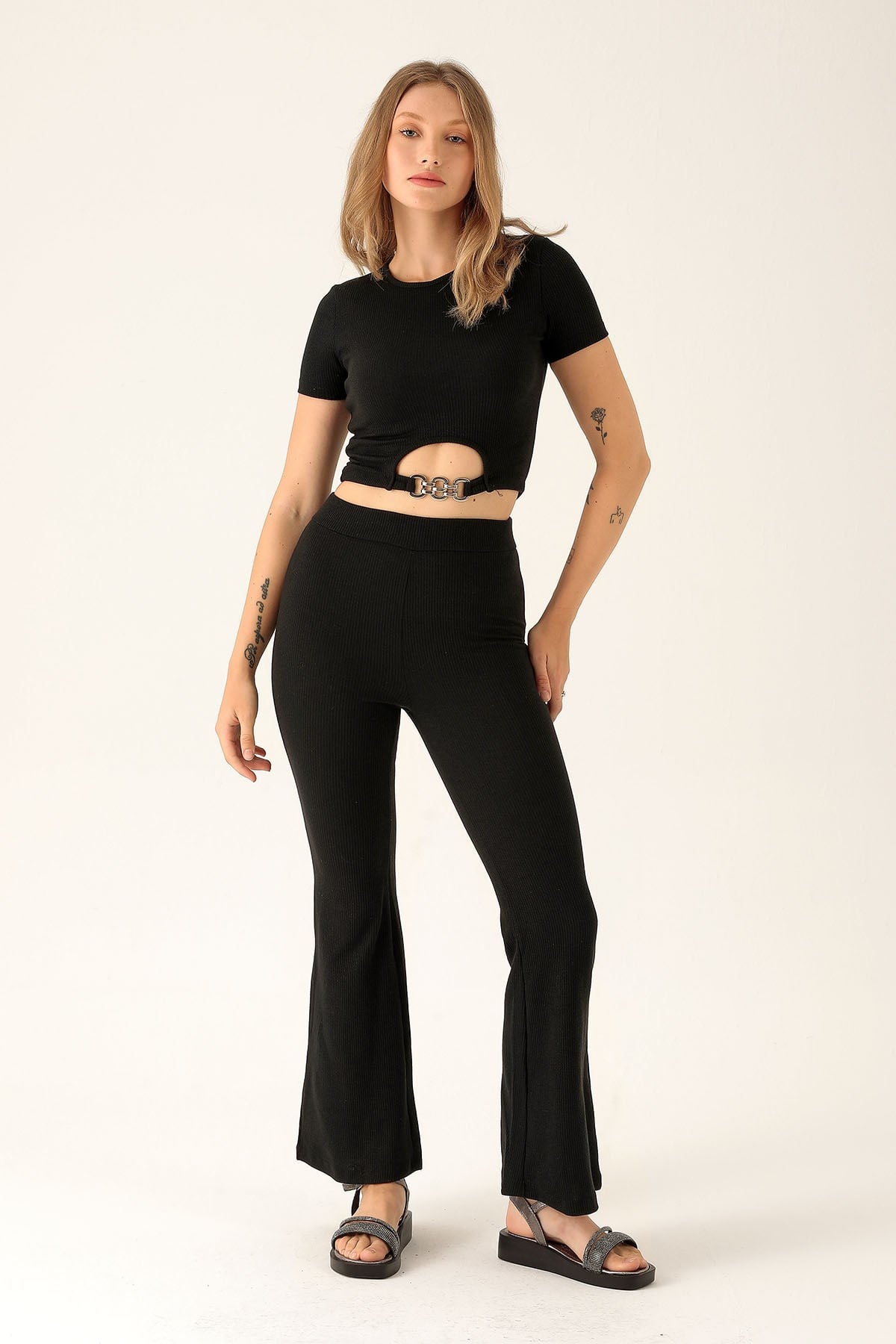 Bel Aksesuar Crop-Bayan Pantolon Takım - 10348 Siyah
