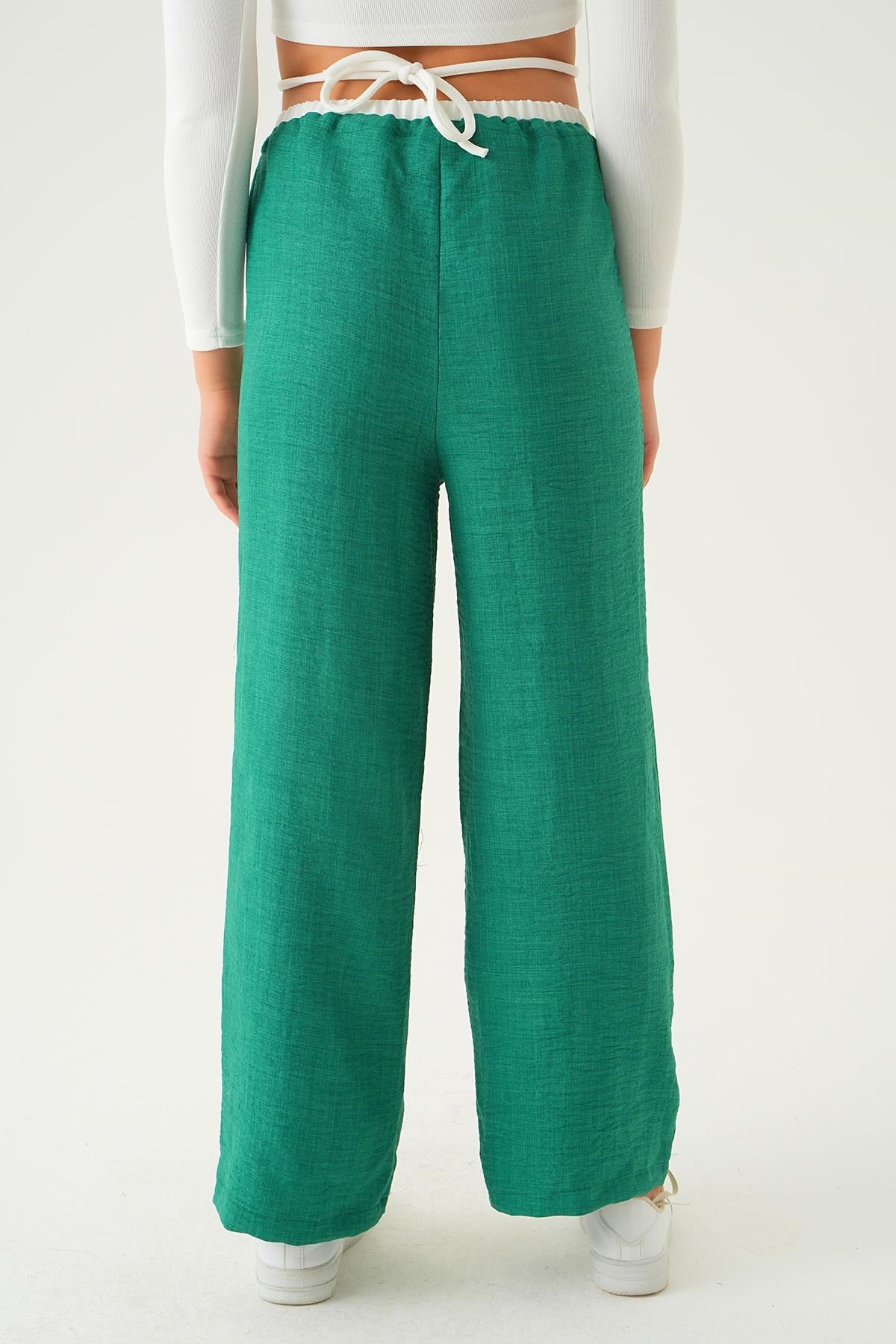 Benetton Yeşili Bel Bağcık Detay Pantolon 4106A