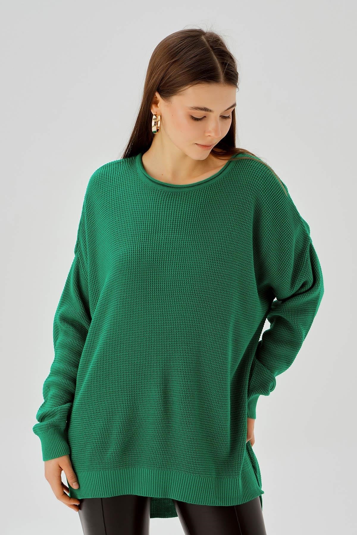 Benetton Yeşili Bisiklet Yaka Yırtmaçlı Kazak 2210