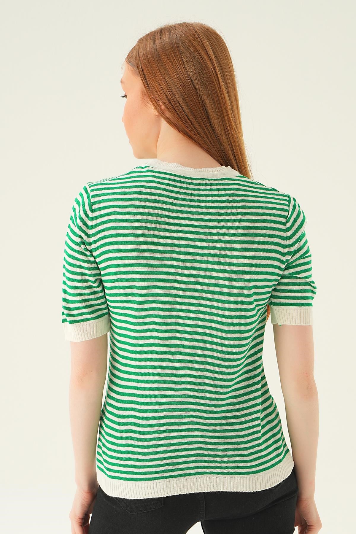 Benetton Yeşili Çizgili Tişört 1443